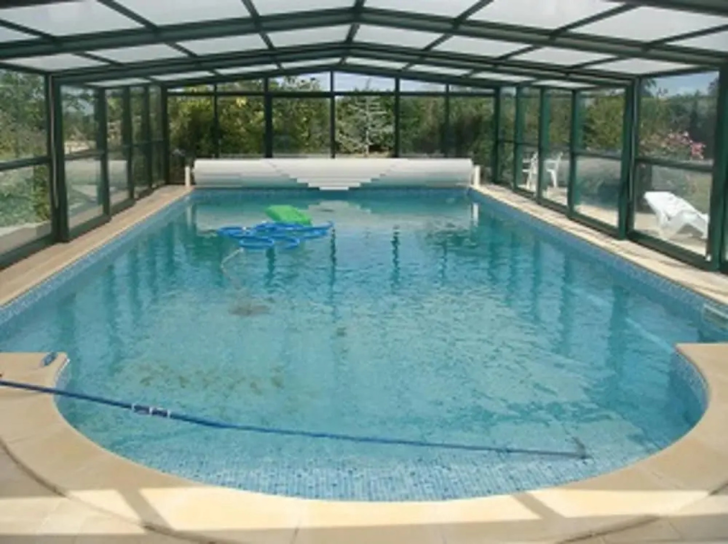 House With 5 Bedrooms in Mouterre-silly, With Pool Access, Enclosed Garden and Wifi - 200 km From the Beach