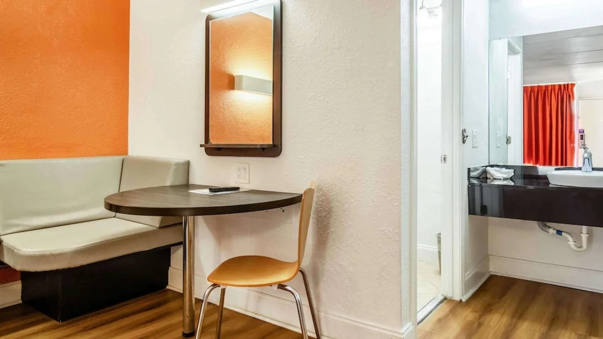 Motel6 Brunswick, GA