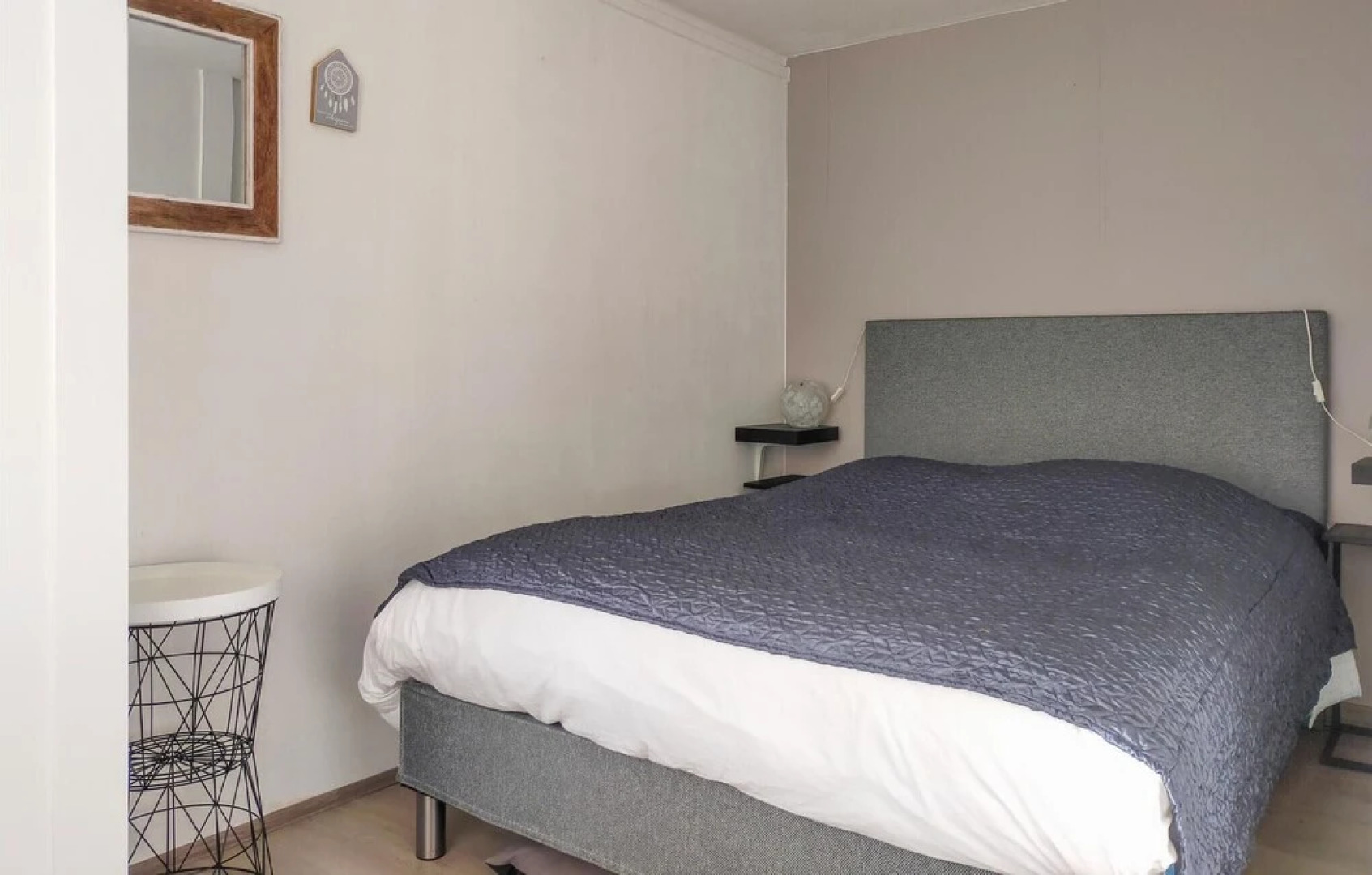 Nice Home in Rekem-lanaken With 2 Bedrooms