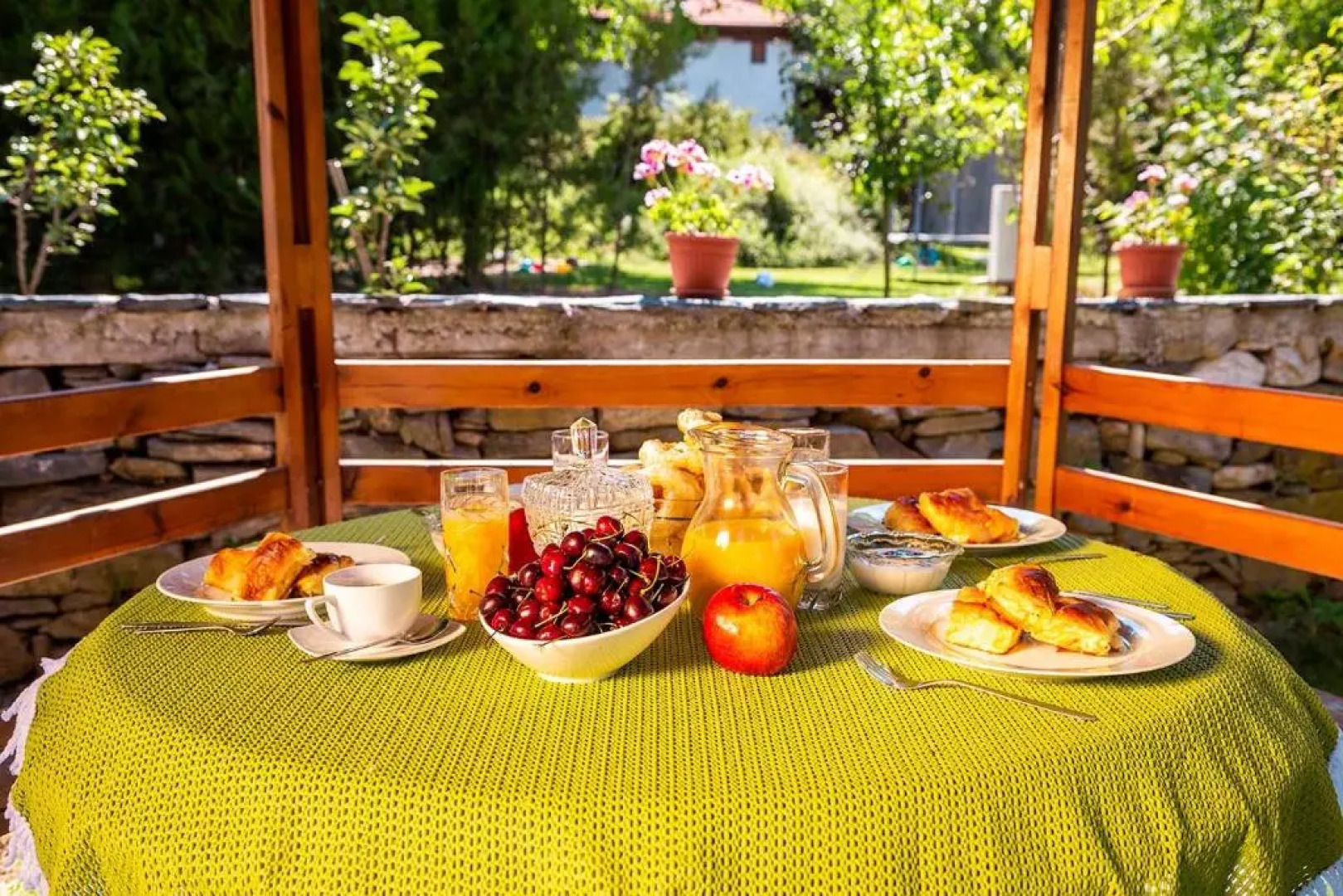 Garmen Hills Complex