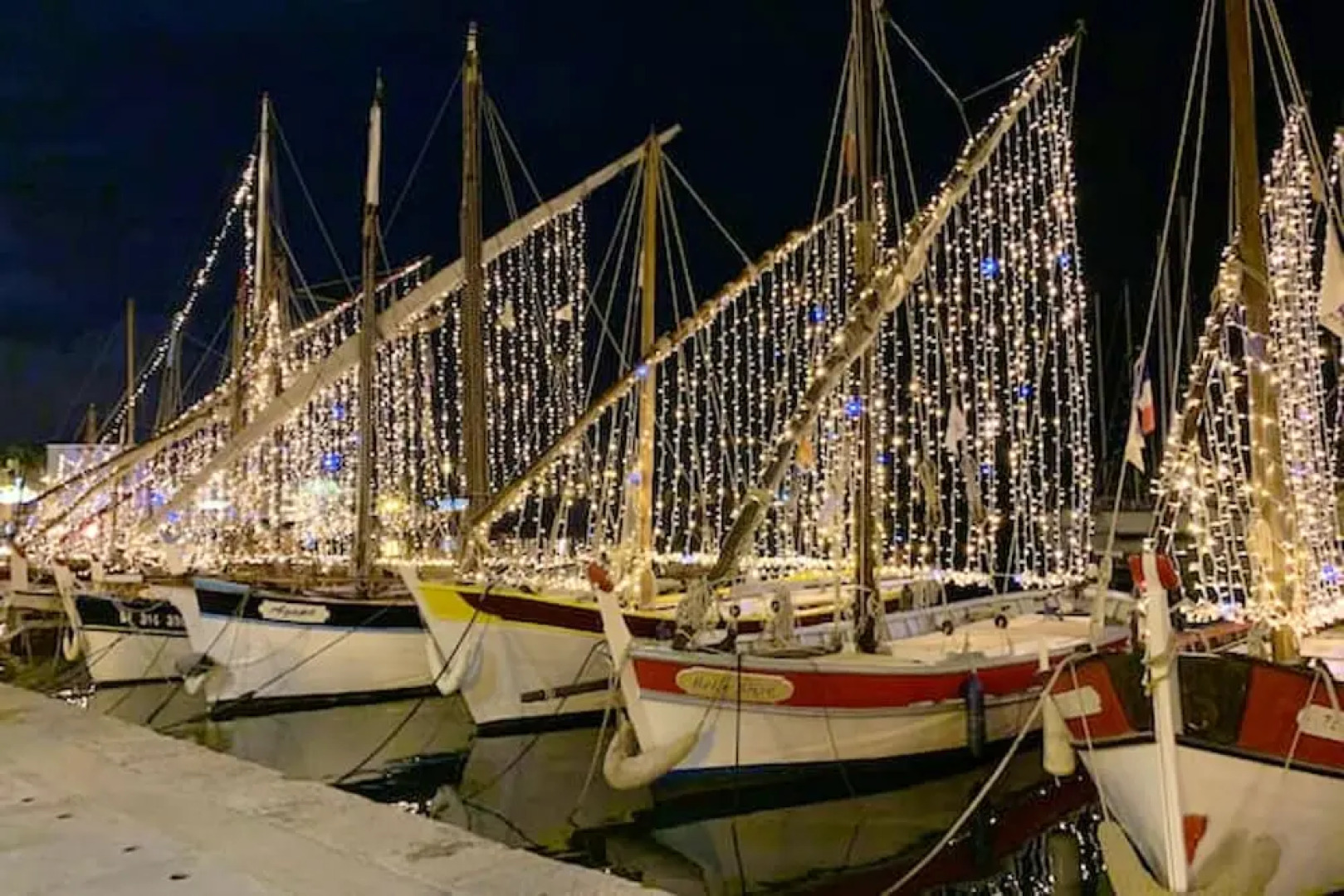 Apartment With one Bedroom in Sanary-sur-mer, With Enclosed Garden and Wifi