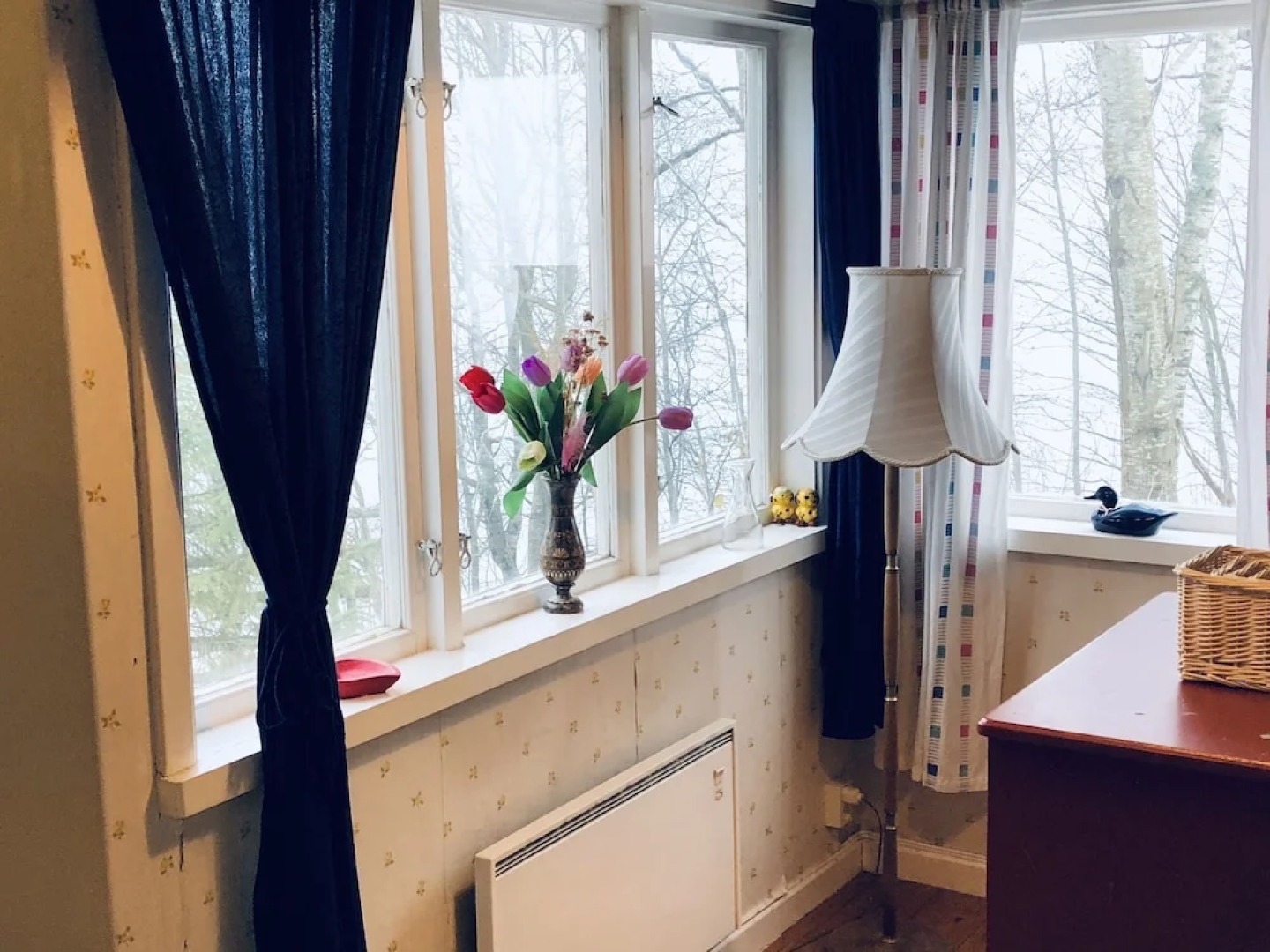 Apple Tree Cabin With River Views