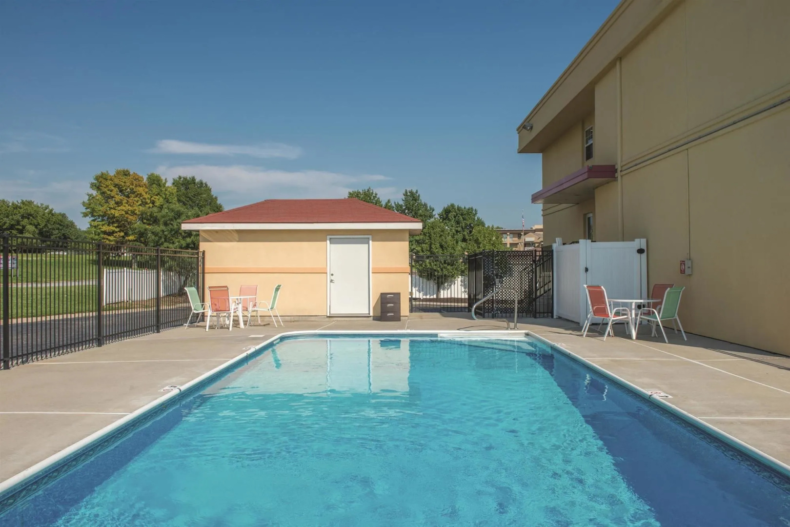 La Quinta Inn & Suites Blue Springs
