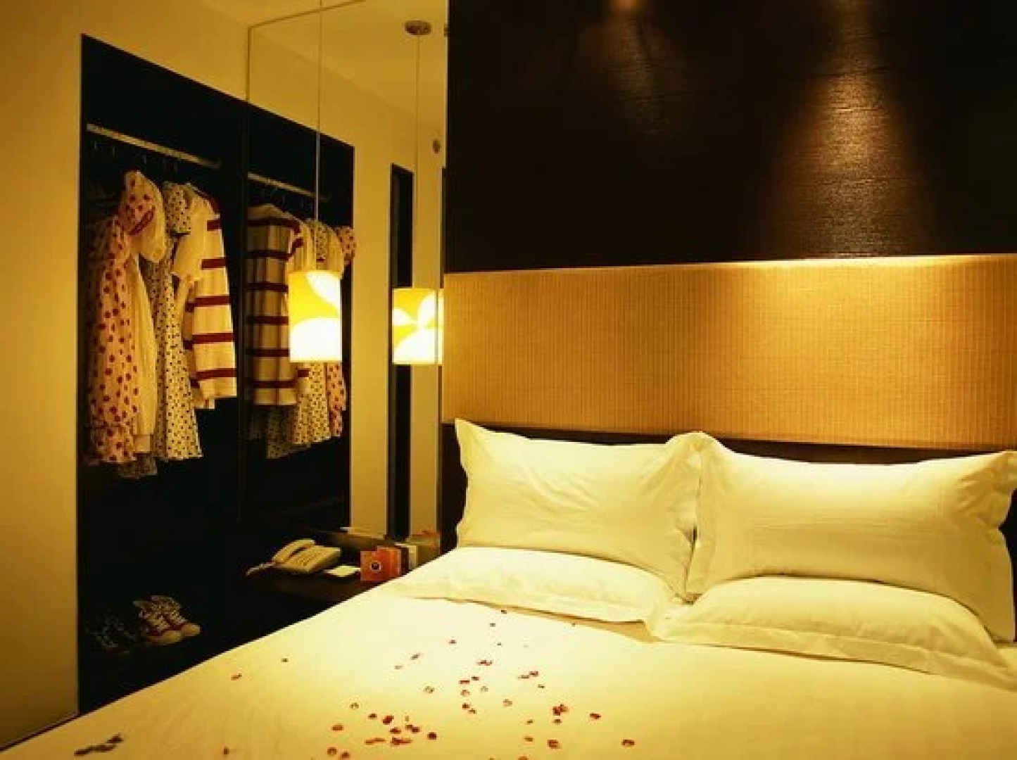 Orange Jingsong Bridge East