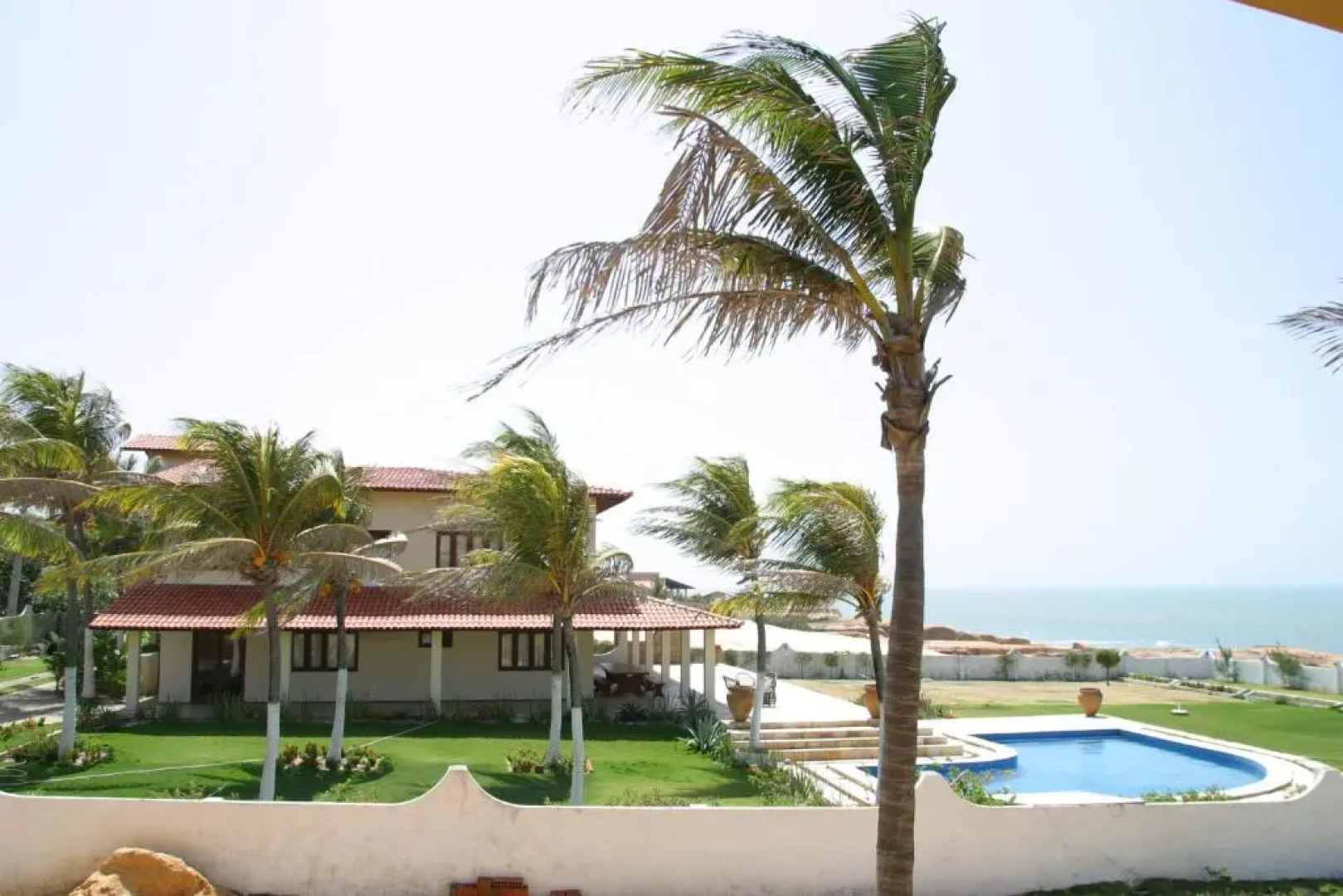 Aqua Villa by Garvetur