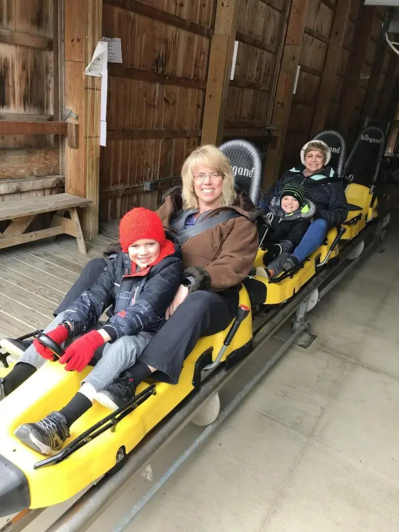 Hope Lake Lodge & Indoor Waterpark