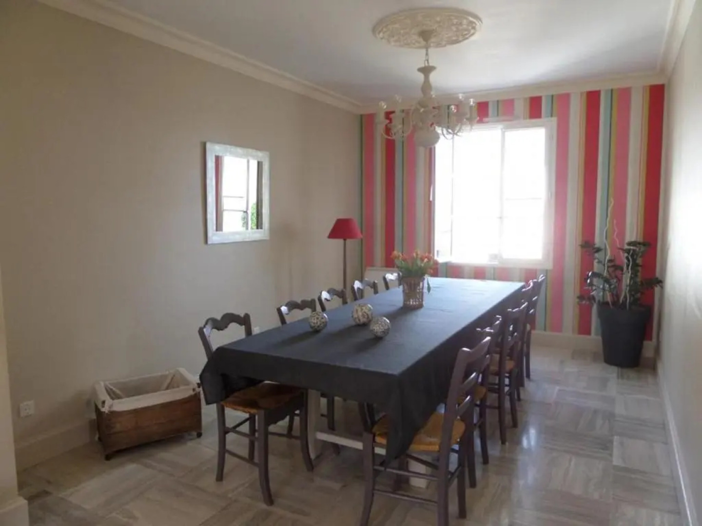 Gîte Cravant-les-Côteaux, 6 pièces, 10 personnes - FR-1-381-395