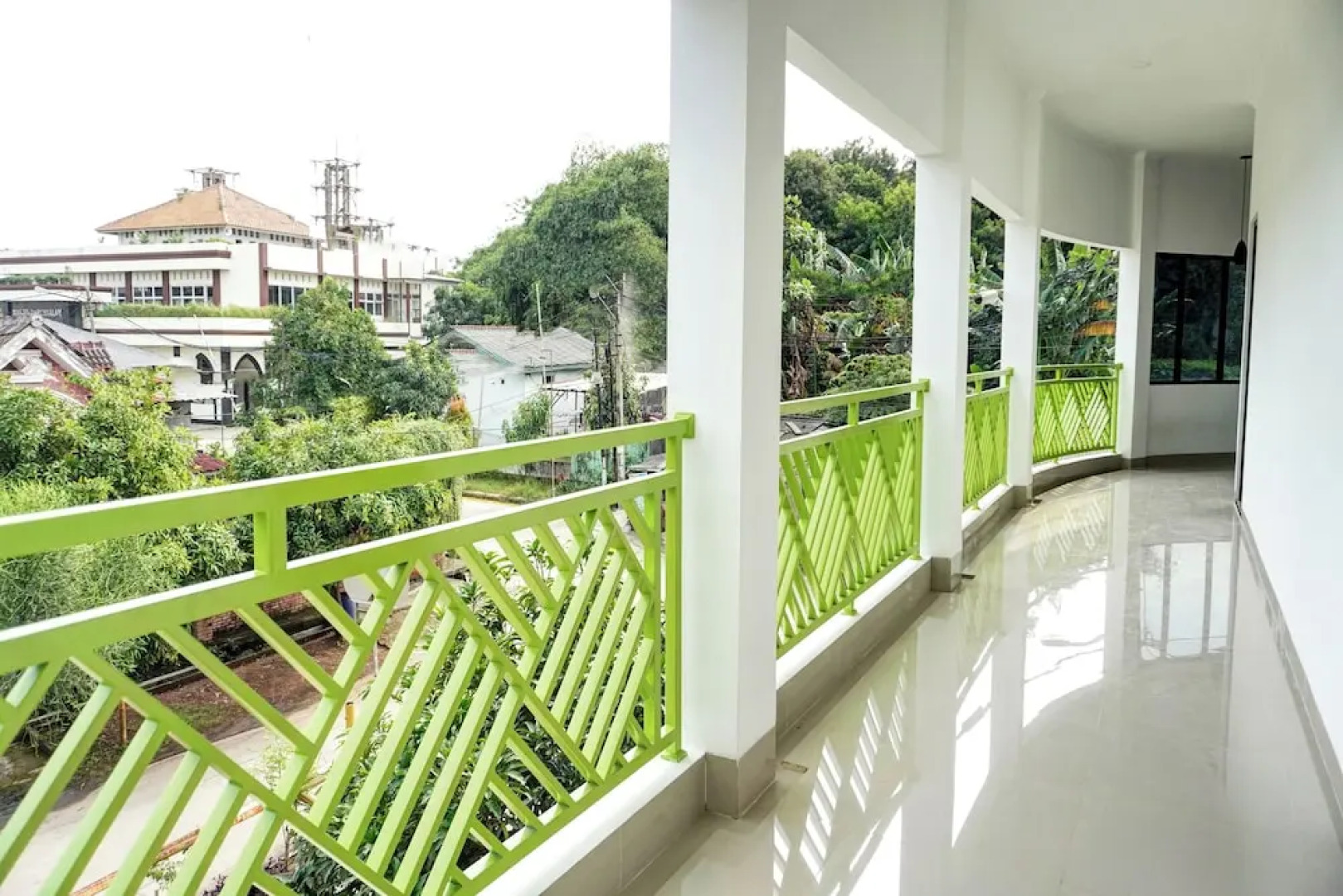 Capital O 92804 La Tansa Syariah Hotel