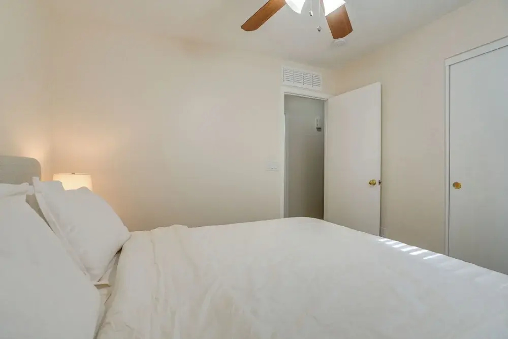 6 Mi to State Farm Stadium: Avondale Family Home!