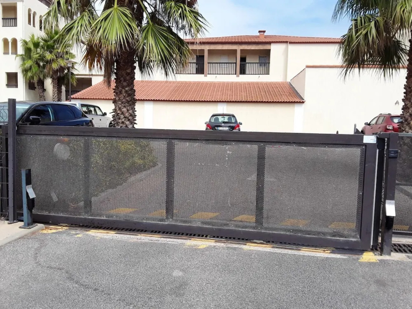 Apartment With one Bedroom in Saint-cyprien, With Wonderful sea View,