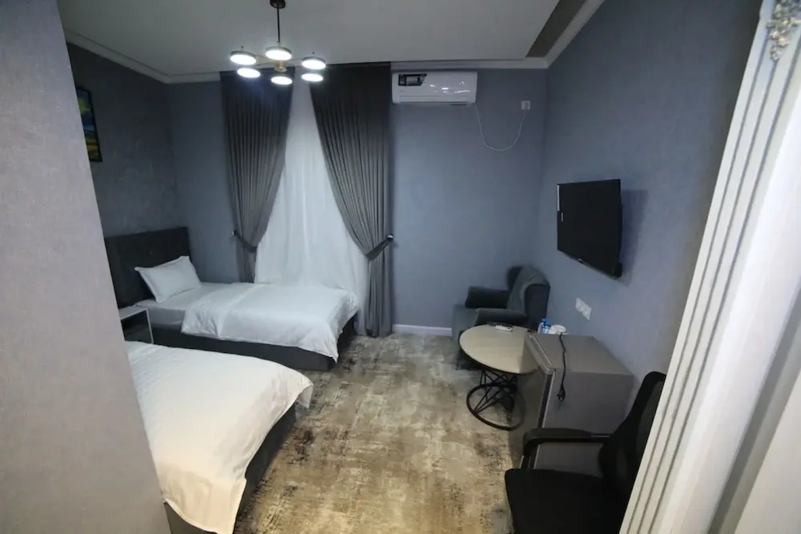 Emery Hotel
