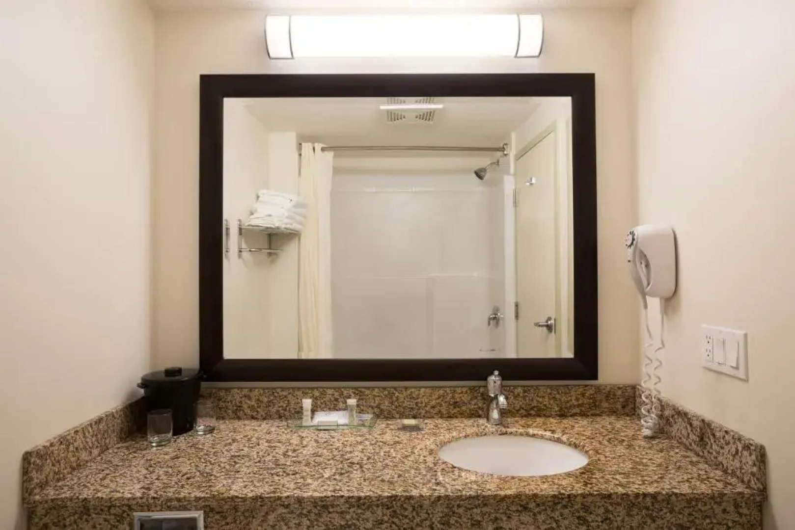 Super 8 Sherwood Park/Edmonton Area