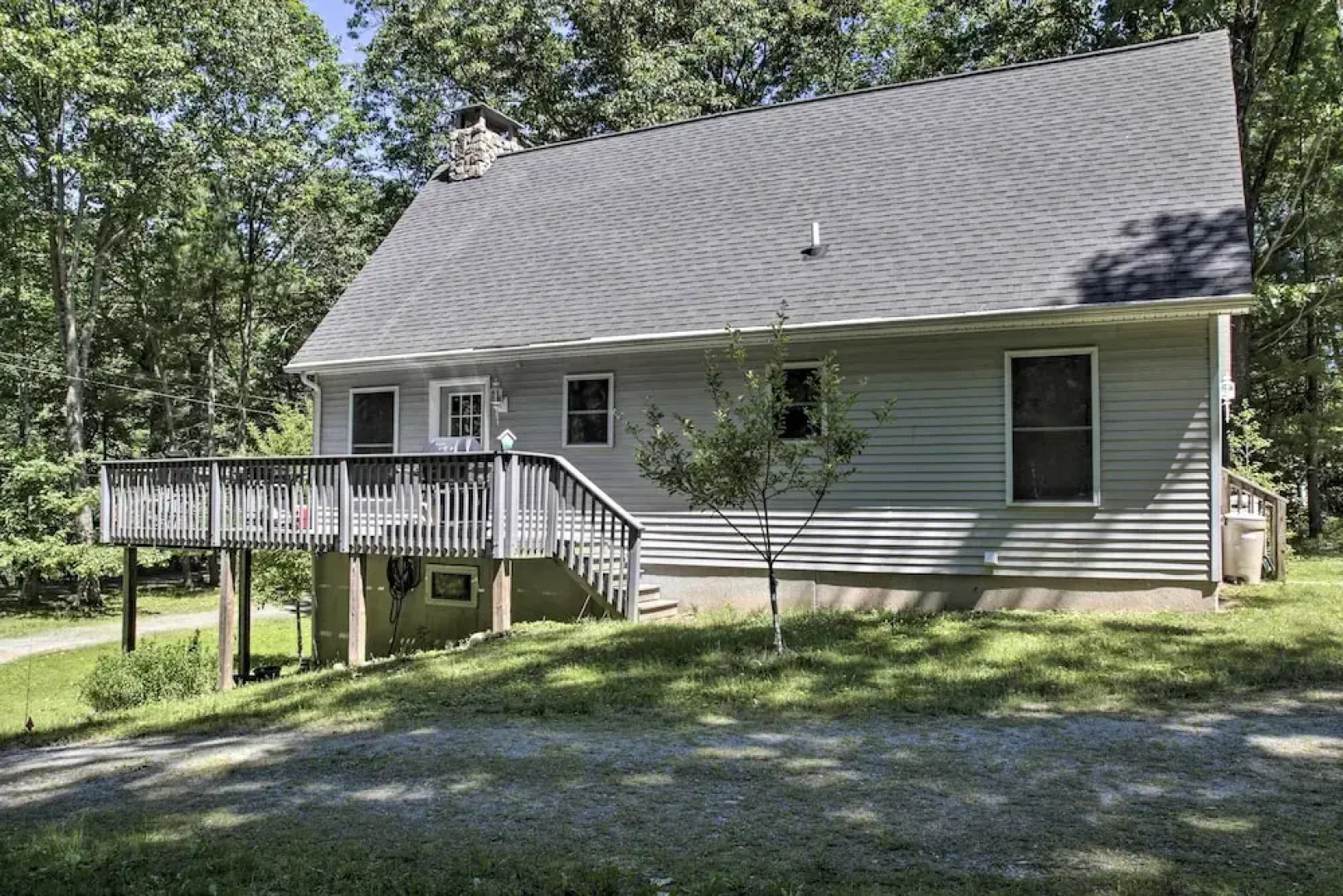 Spacious Home w/ Deck, Grill & Delaware River View