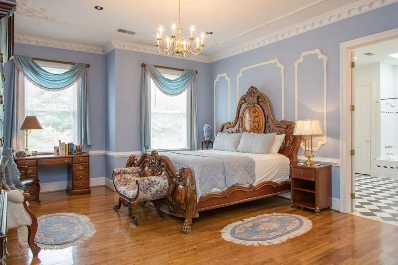 Rosewood Manor Bed & Breakfast