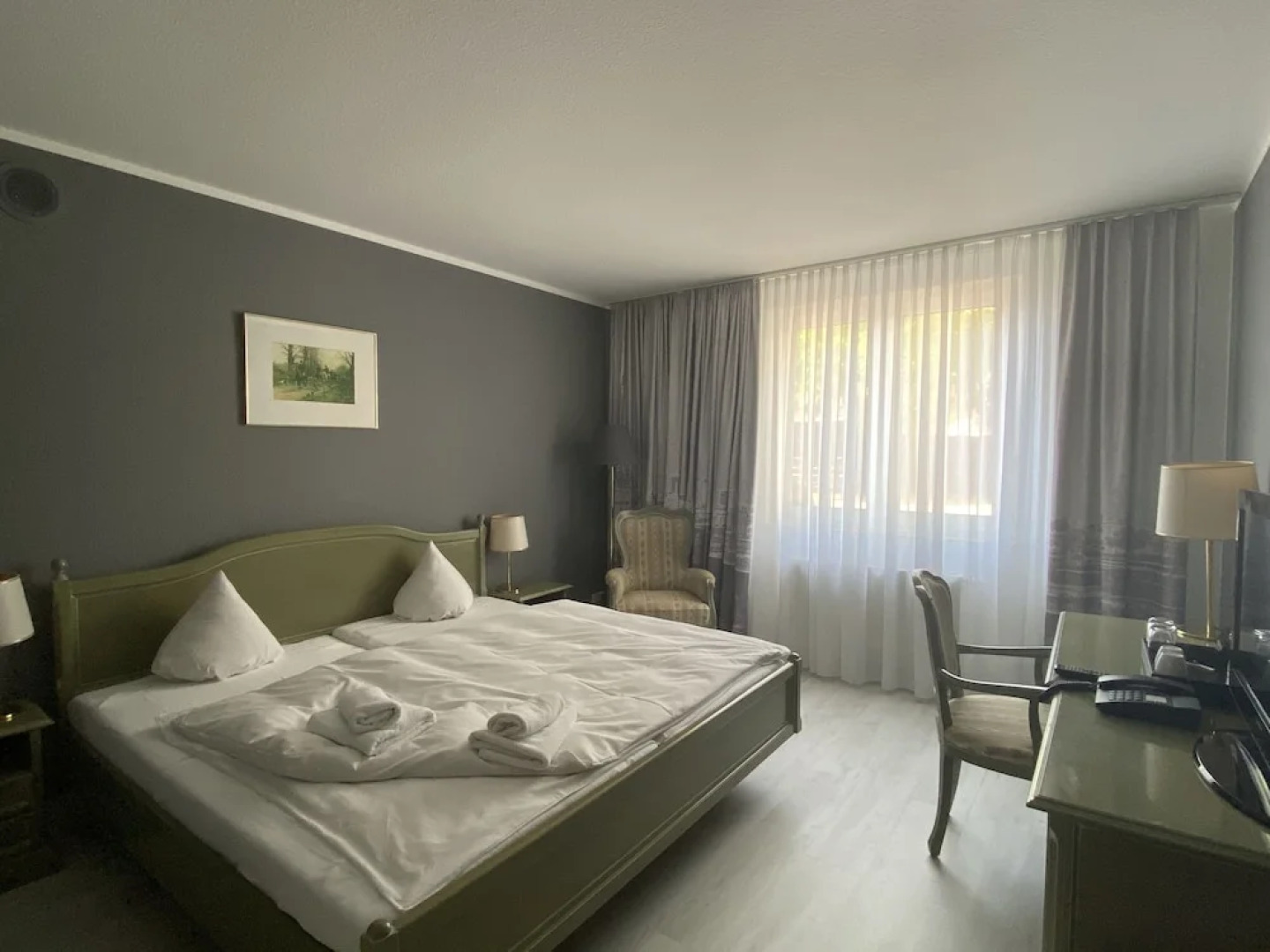 SL'otel im Parforcehaus