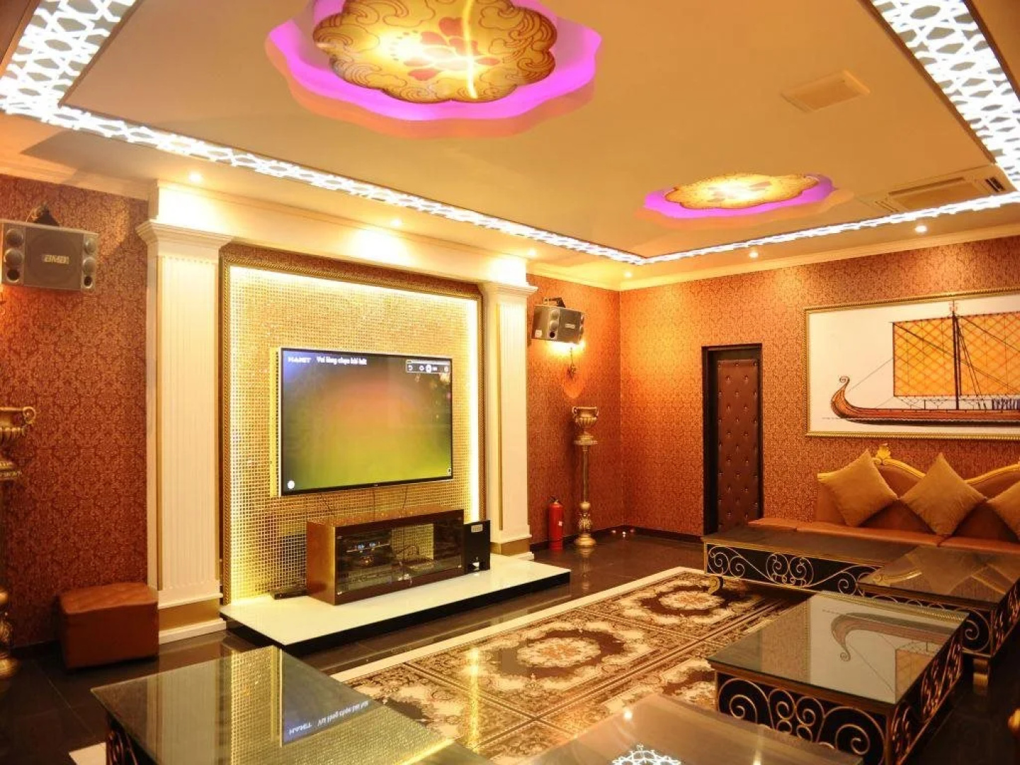 Sun Spa Resort & Villas