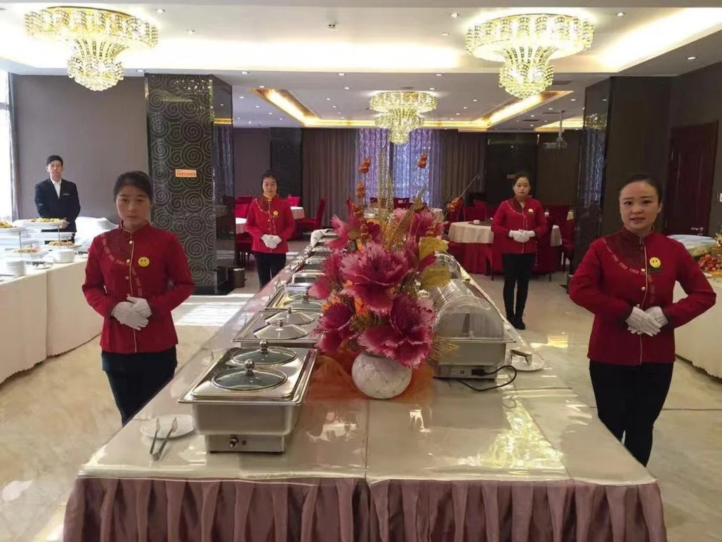 Xiahe Jiusheng international Hotel