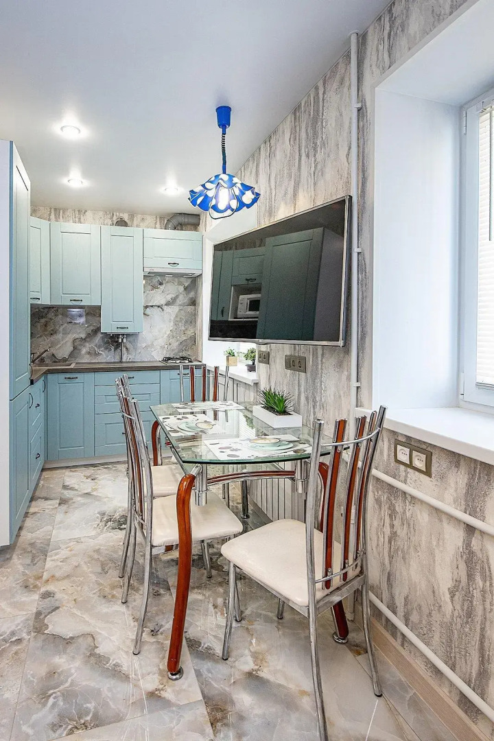 На Сутки на проспекте Ленина 46