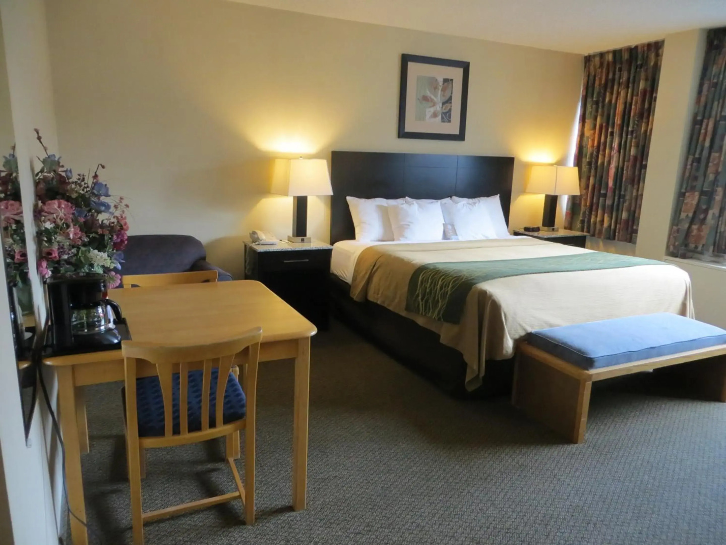 Comfort Inn & Suites Downtown Edmonton