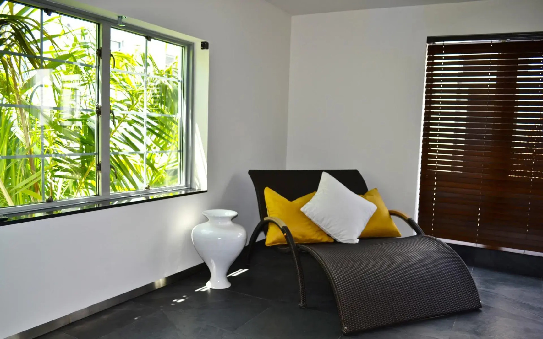 Posh South Beach Hostel