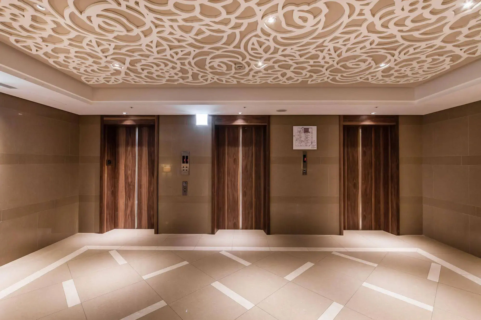 Green World Taipei Station