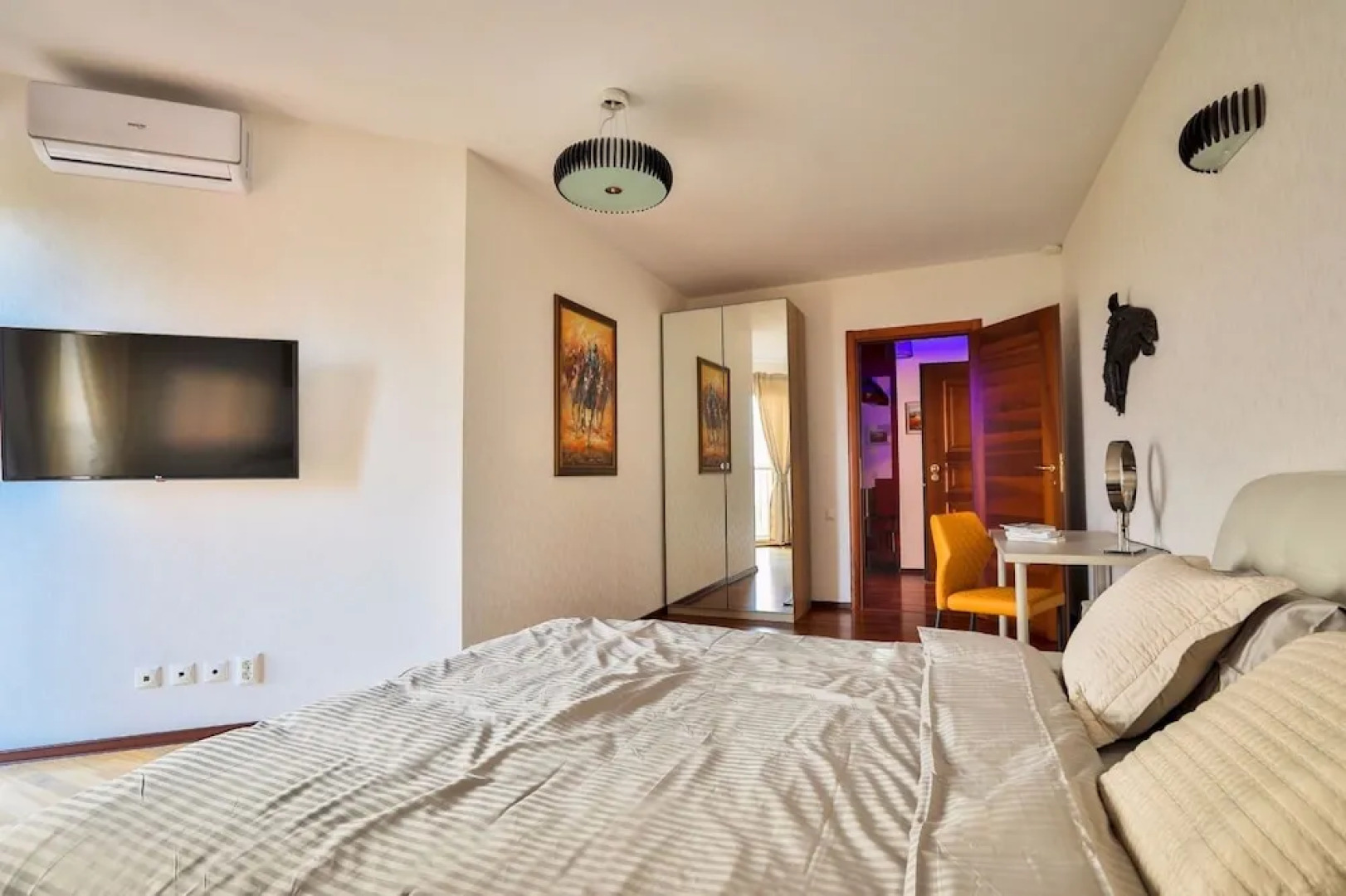 Wild Orchids of Bucharest