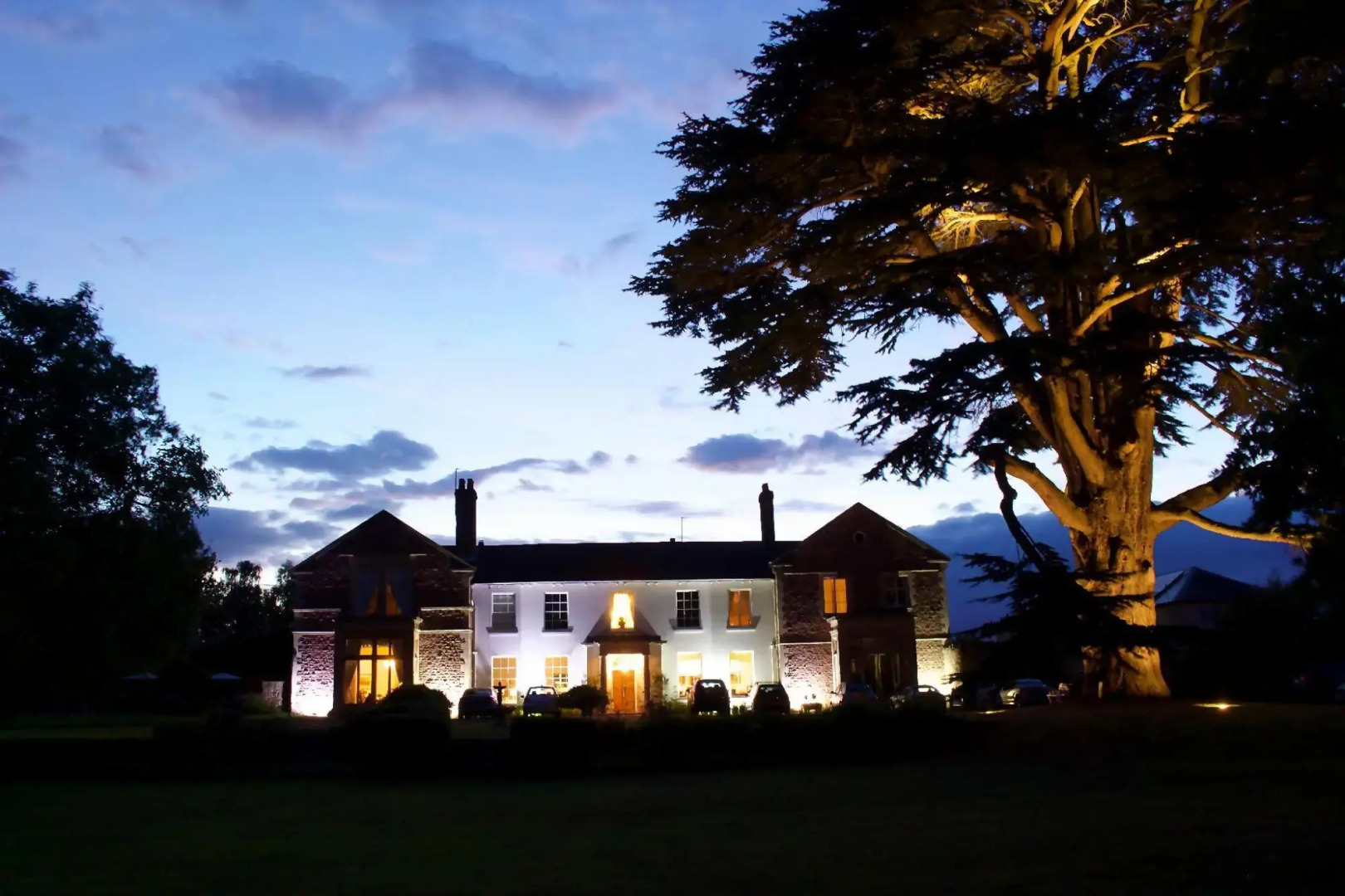 Glewstone Court Country House Hotel