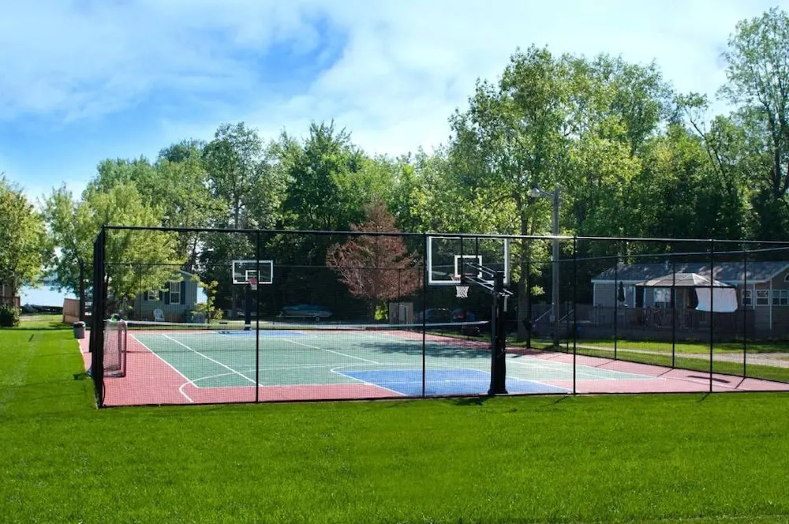 Great Blue Resorts - McCreary's Beach