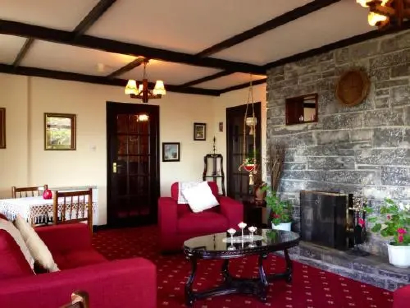 Ard Einne House