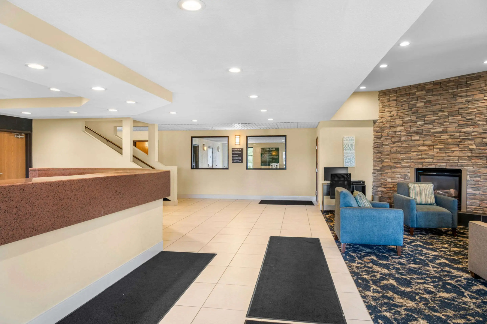 White Pines Inn & Suites