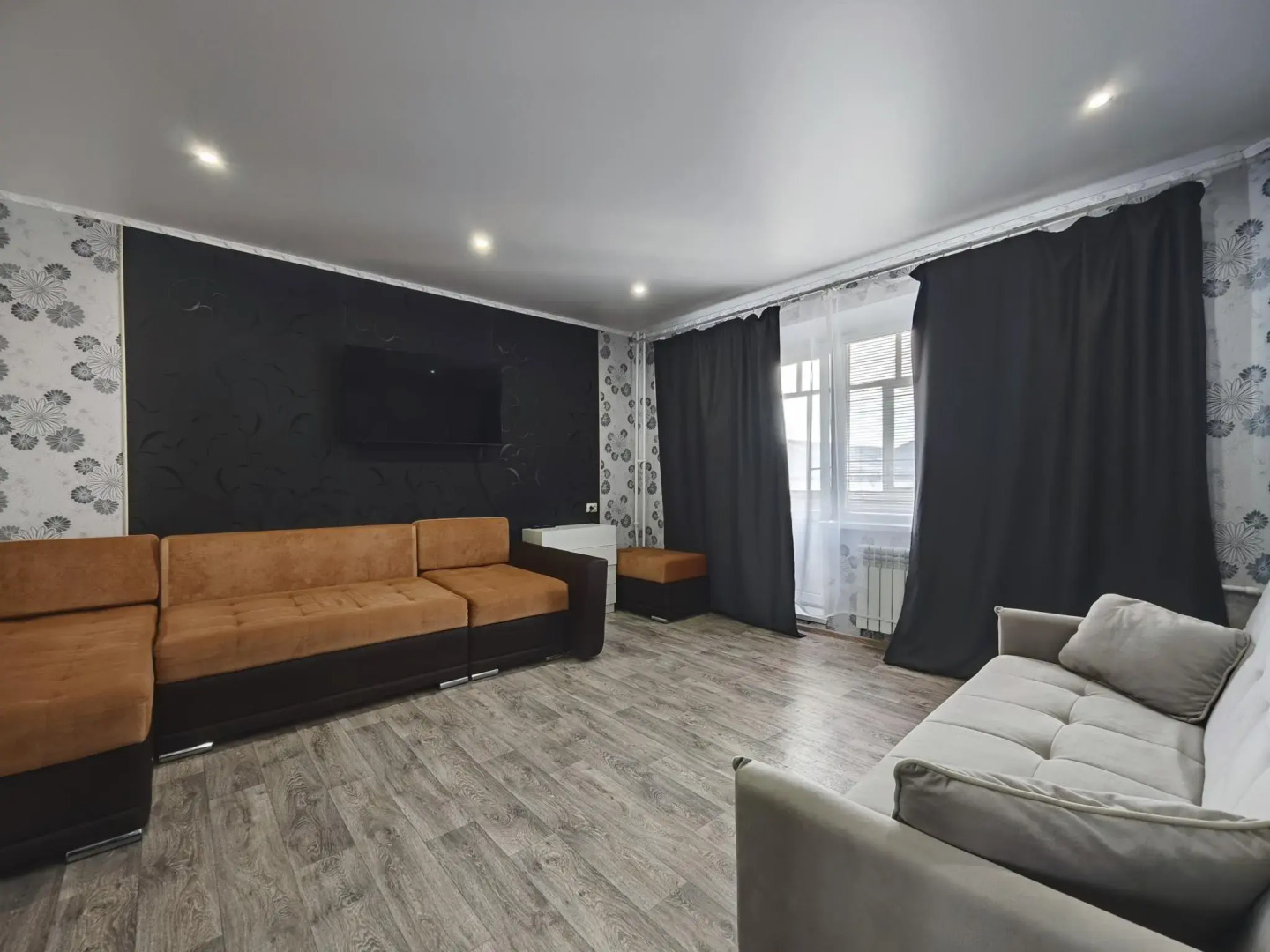 Апартаменты в 9-м микрорайоне 20А