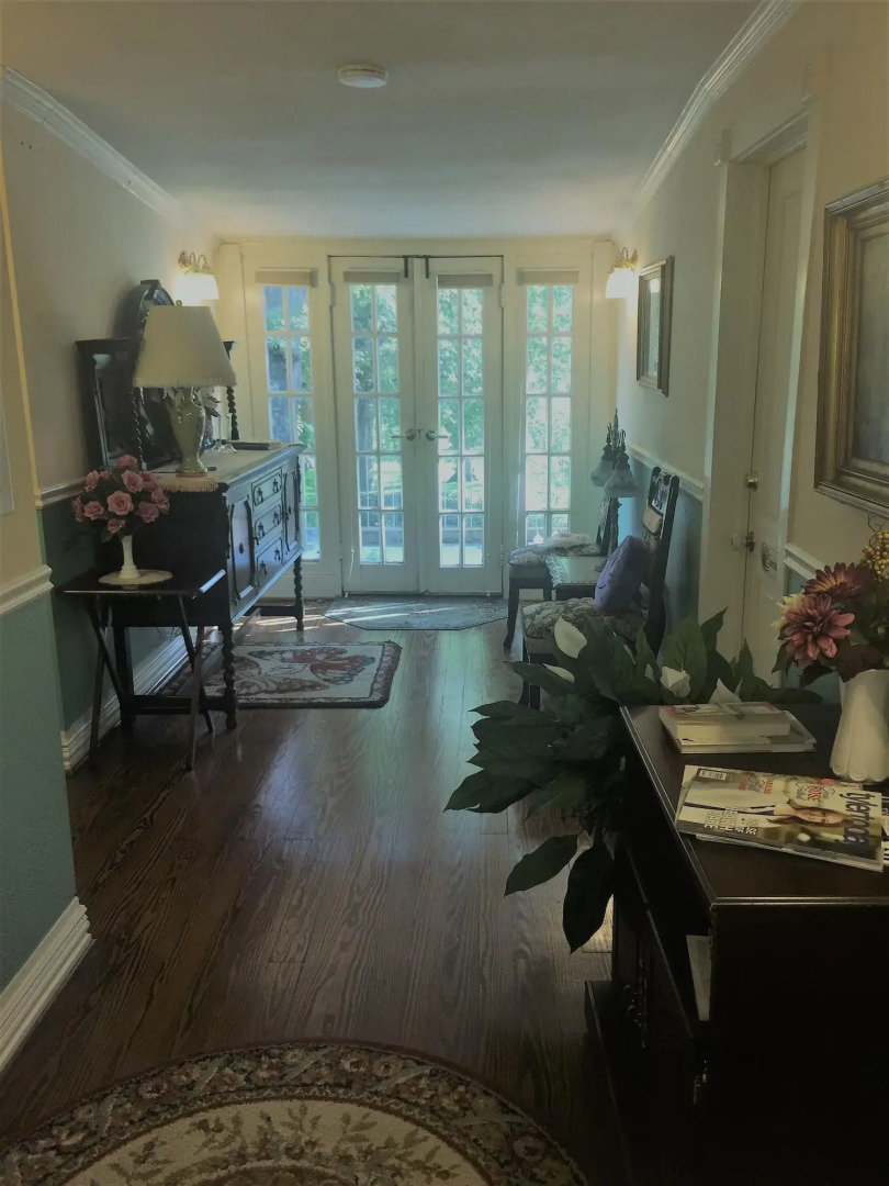 Historic 1859 Woldert-spence Manor