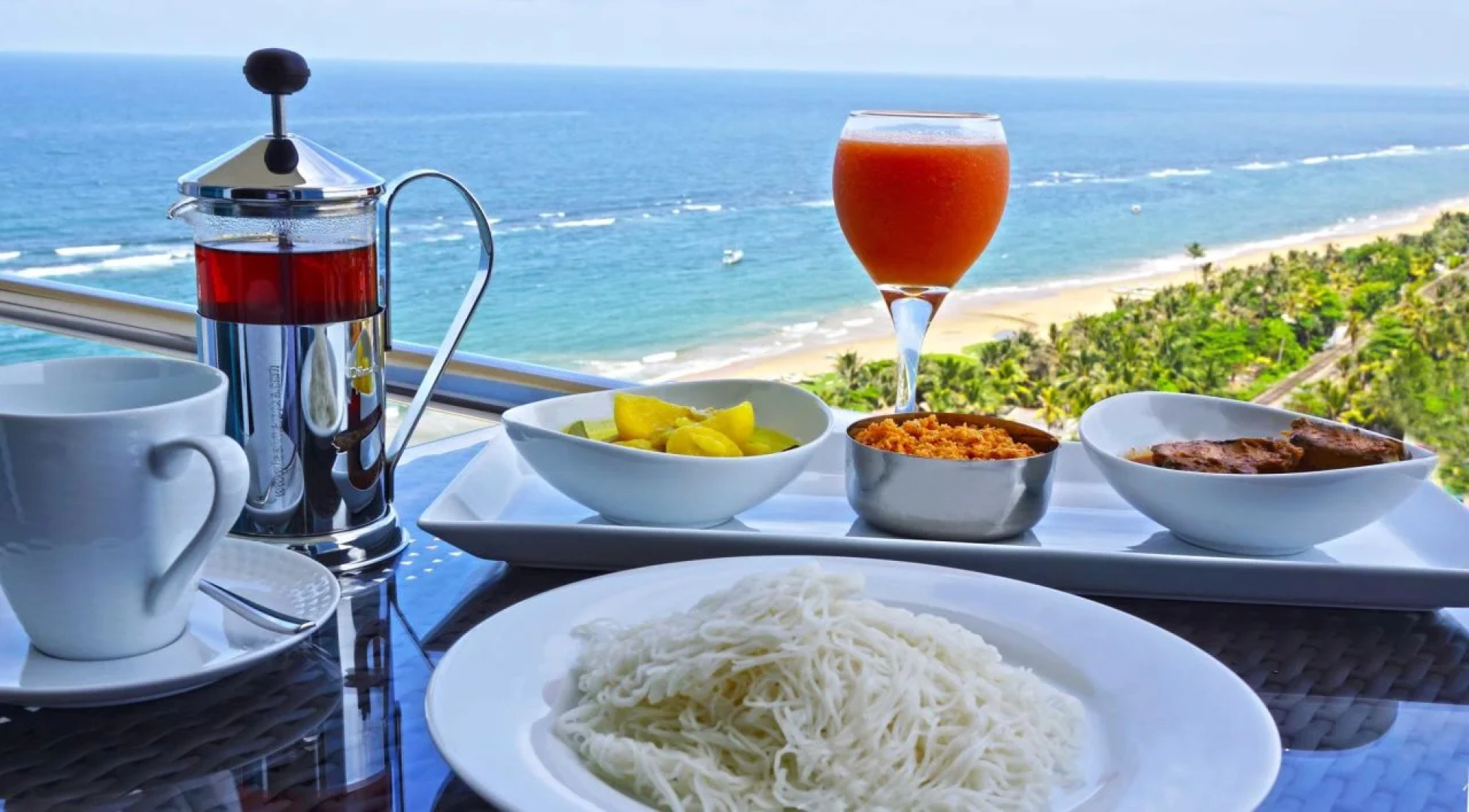 The Penthouse Above Sea