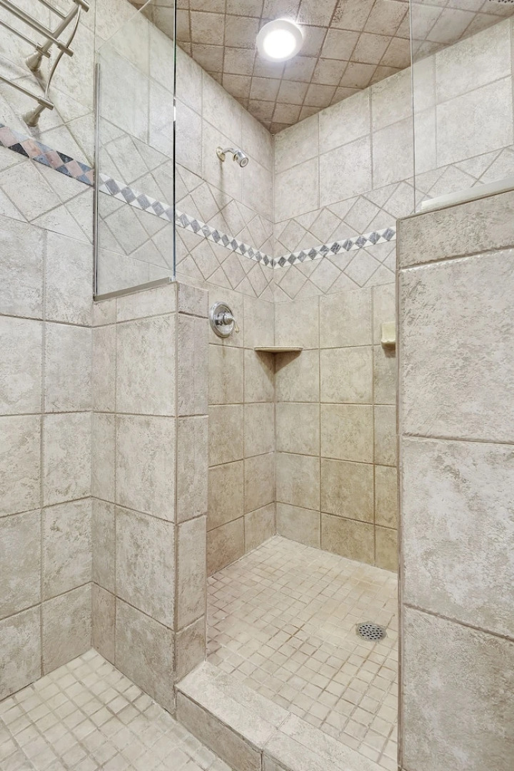 Mountain Lake Paradise