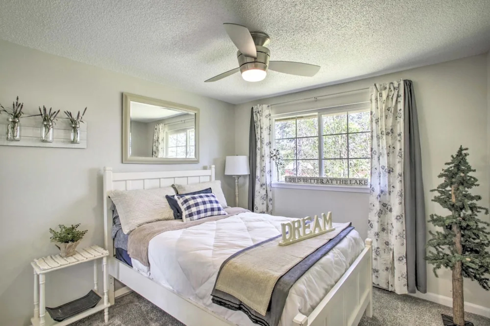 The Overlook Gem: Stunning Views & Serenity Awaits