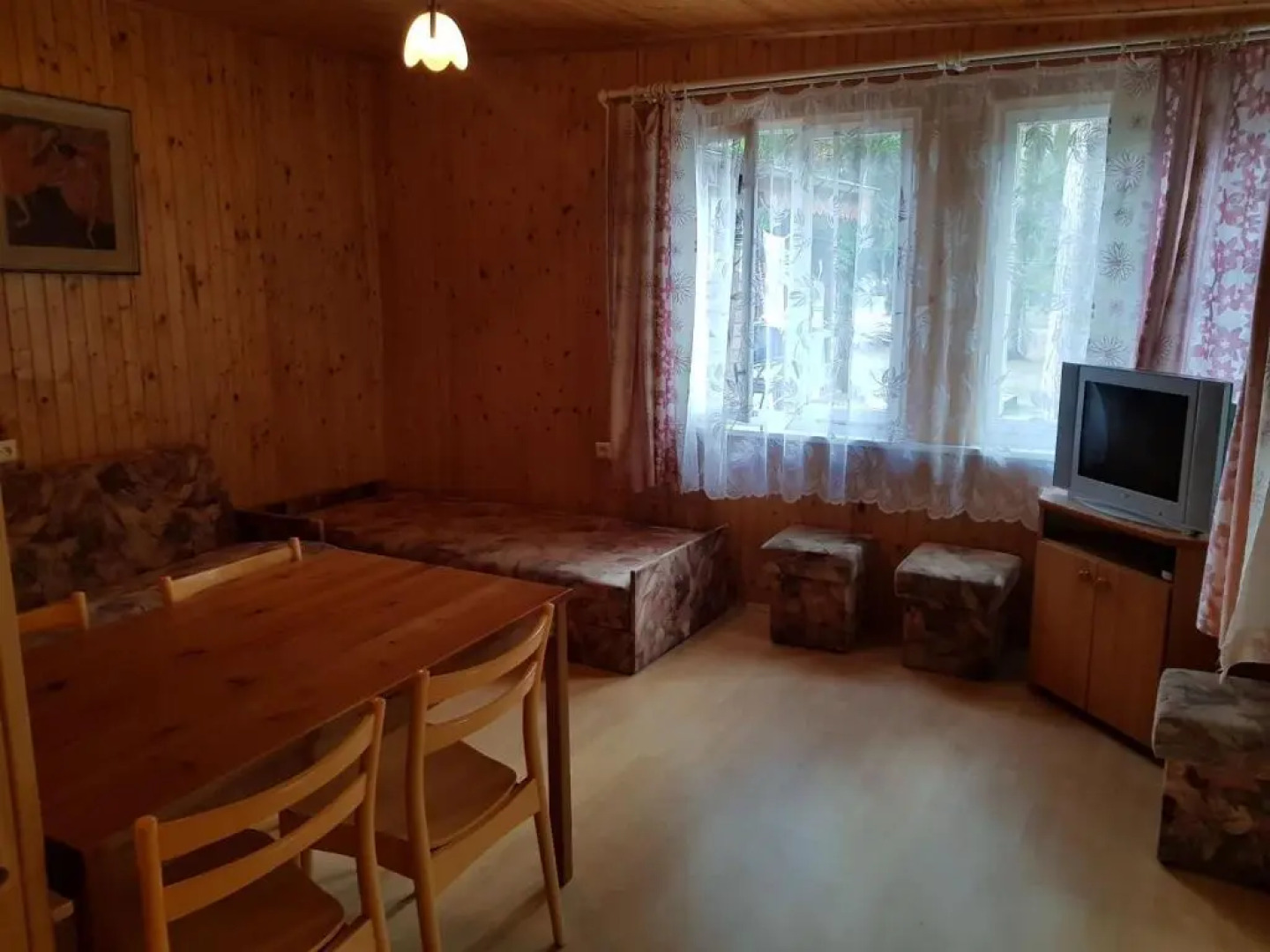 O.W. Krakus II - Domki i Pokoje