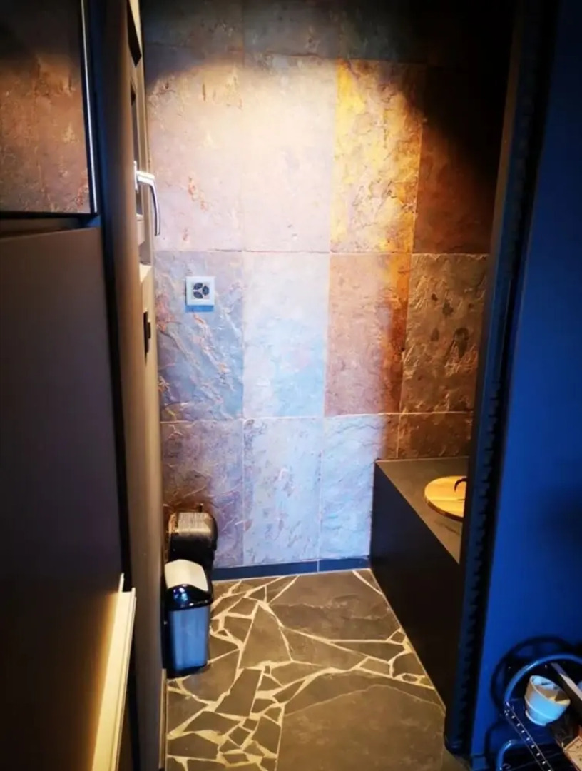 Chalet With Panoramic Views of the Mountains of the Oberland and Lake Thun