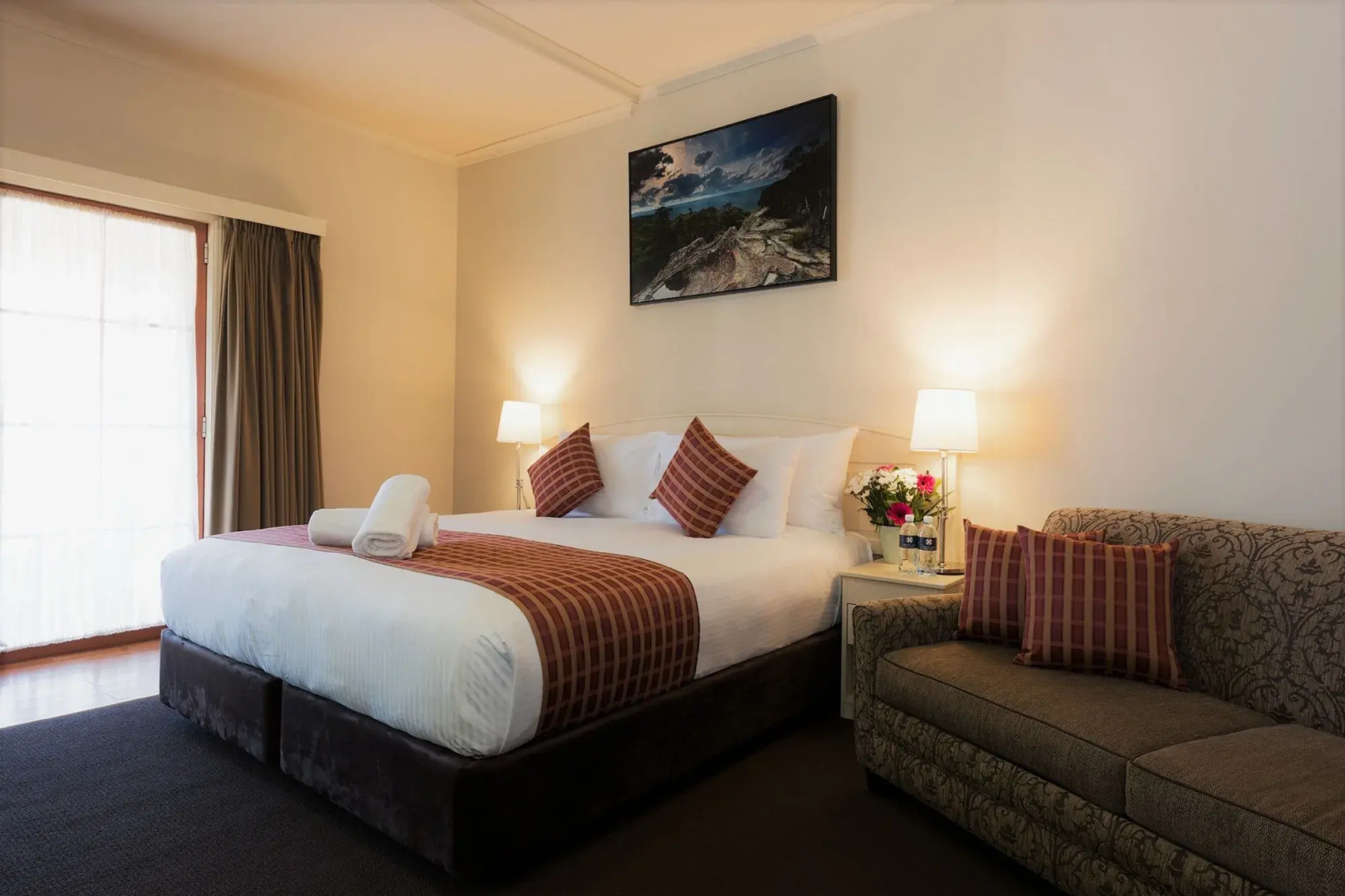 Bowen Inn Motel
