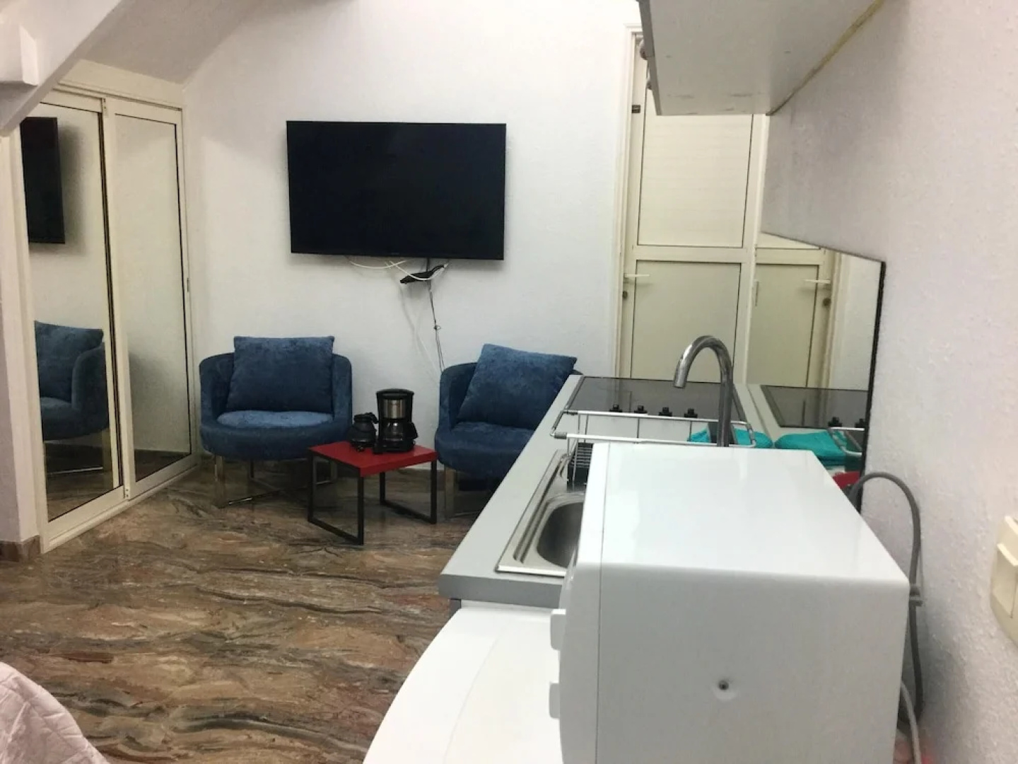 Studio in Sandy-ground, With Wonderful sea View, Shared Pool, Furnished Balcony