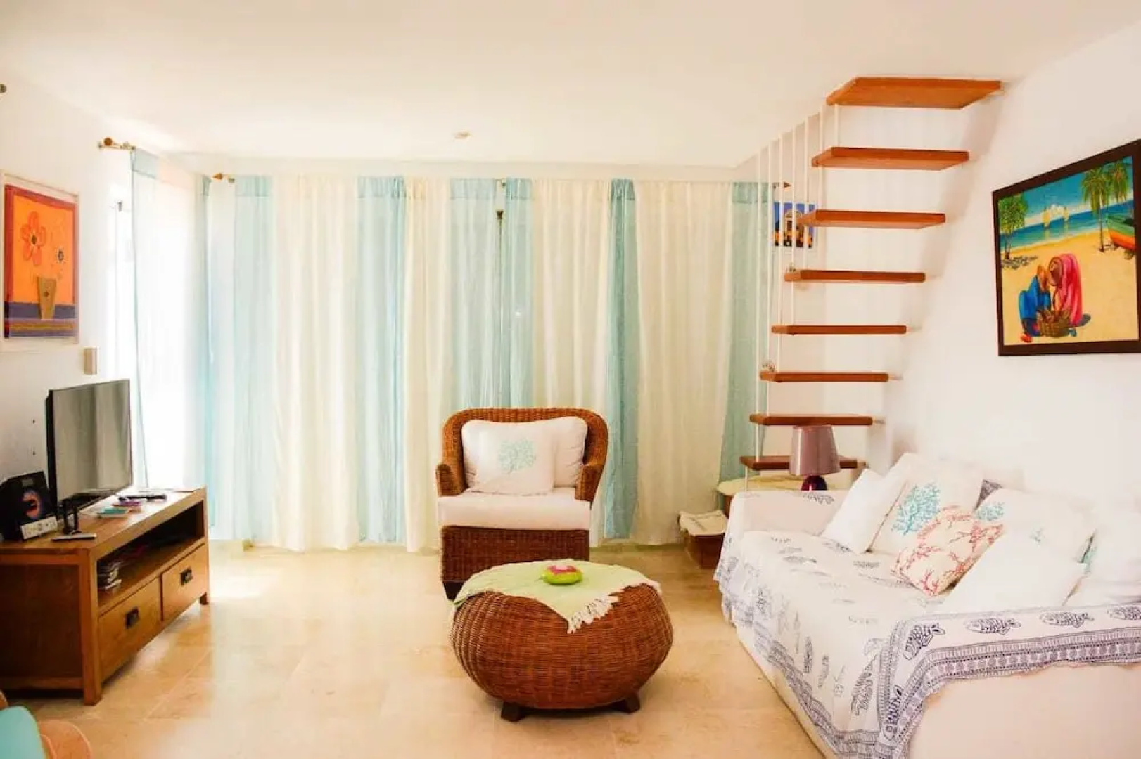 Cadaques Caribe Apartment