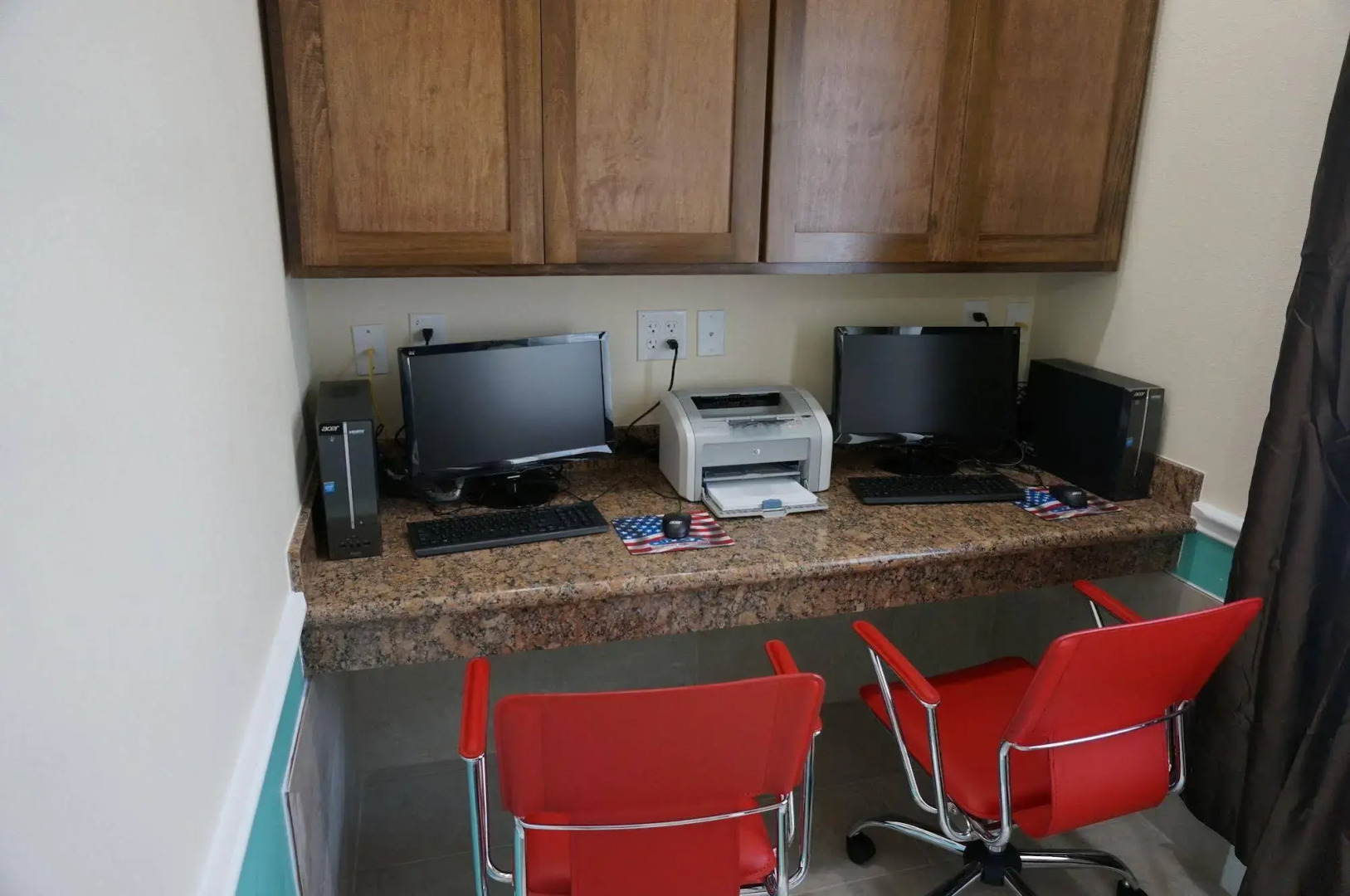 Texas Bungalows Hotel & Hotel Que at Lakeline Austin Cedar Park