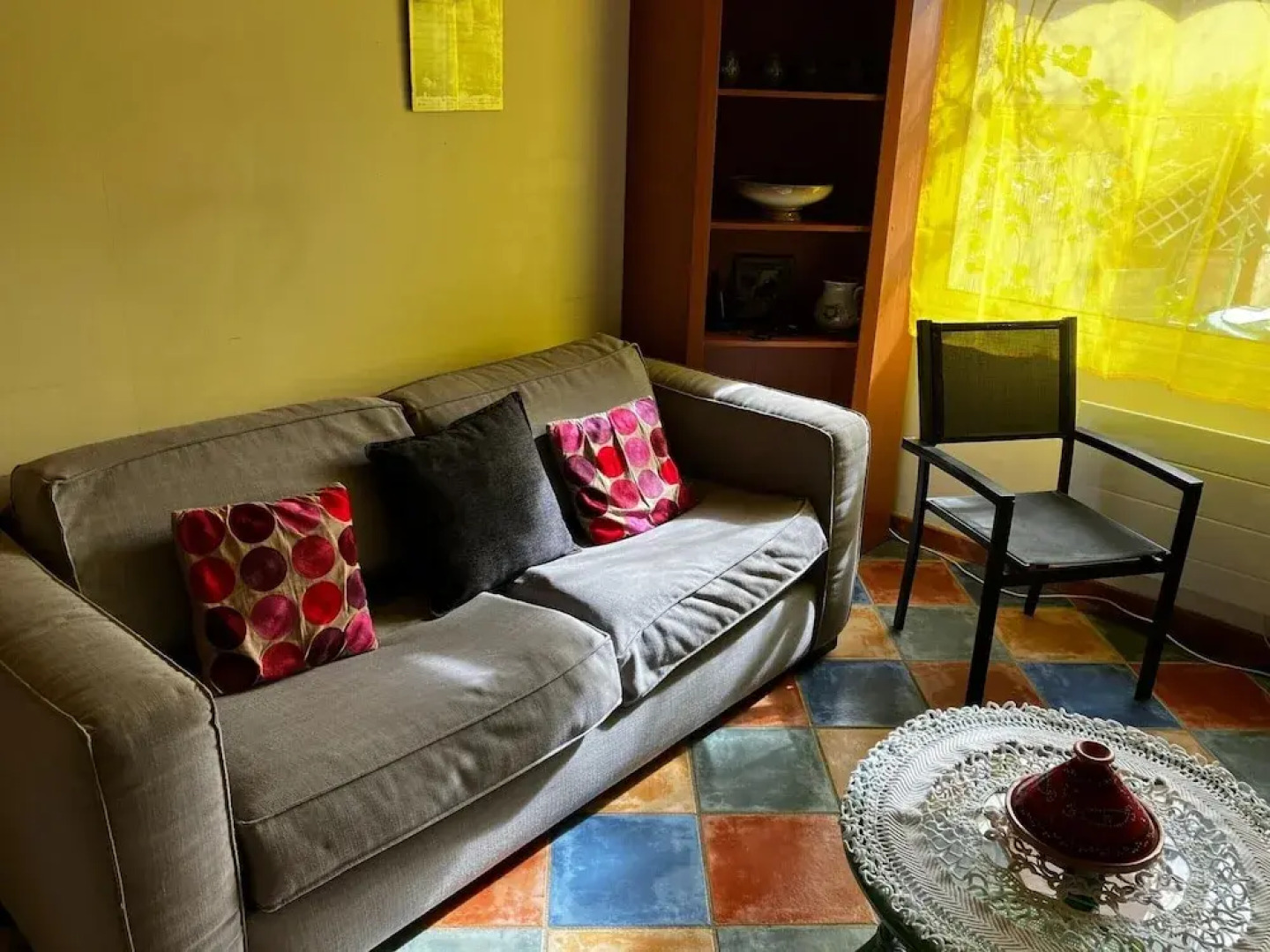 Charming Holiday Home With Swimming Pool