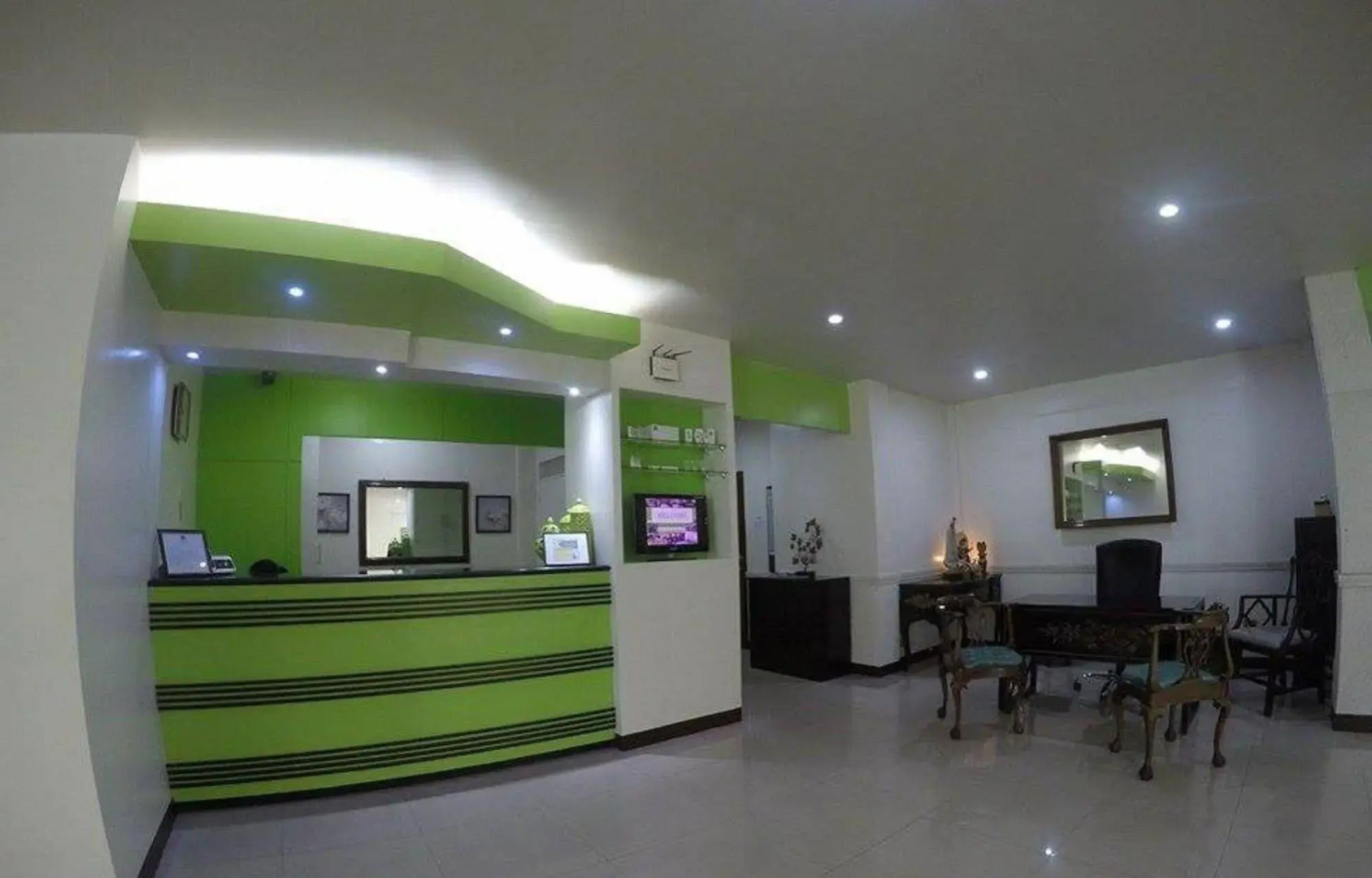 The Alpa Hotel and Restaurant