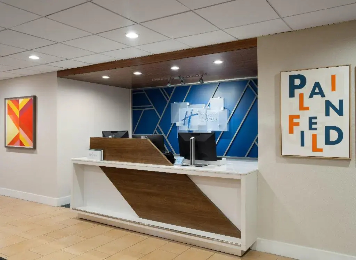 Holiday Inn Express Indianapolis Airport by IHG