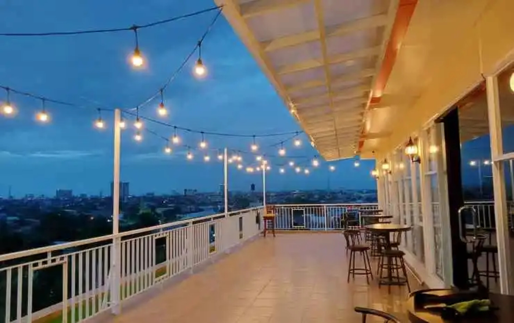 Grand Makassar Hotel