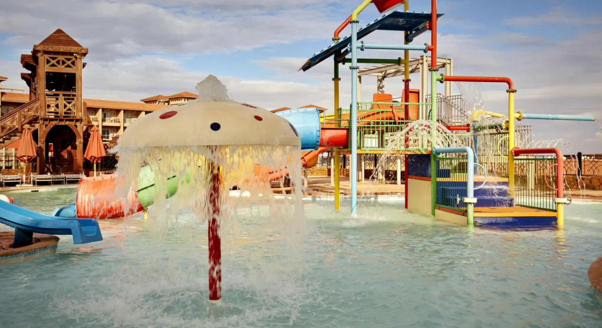 Coral Sea Beach & Aqua Park