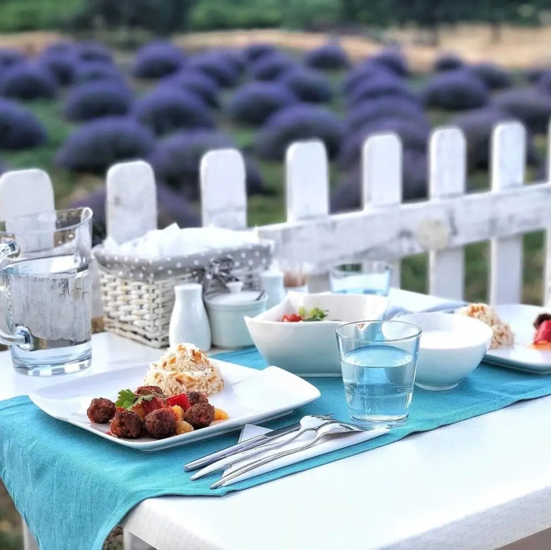 Aliya Konak - Köy Evi ve Lezzetleri