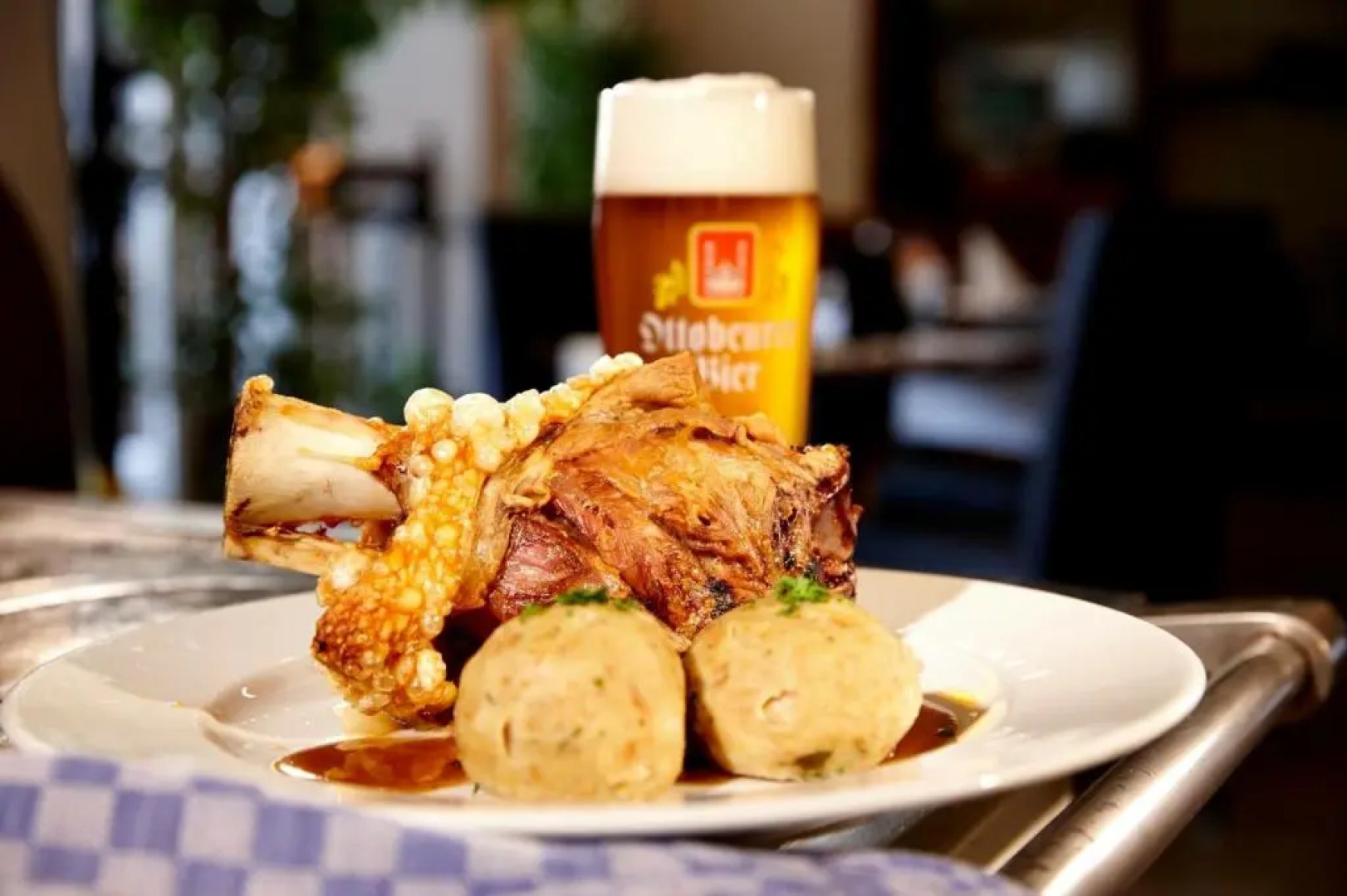 AKZENT Brauerei Hotel Hirsch