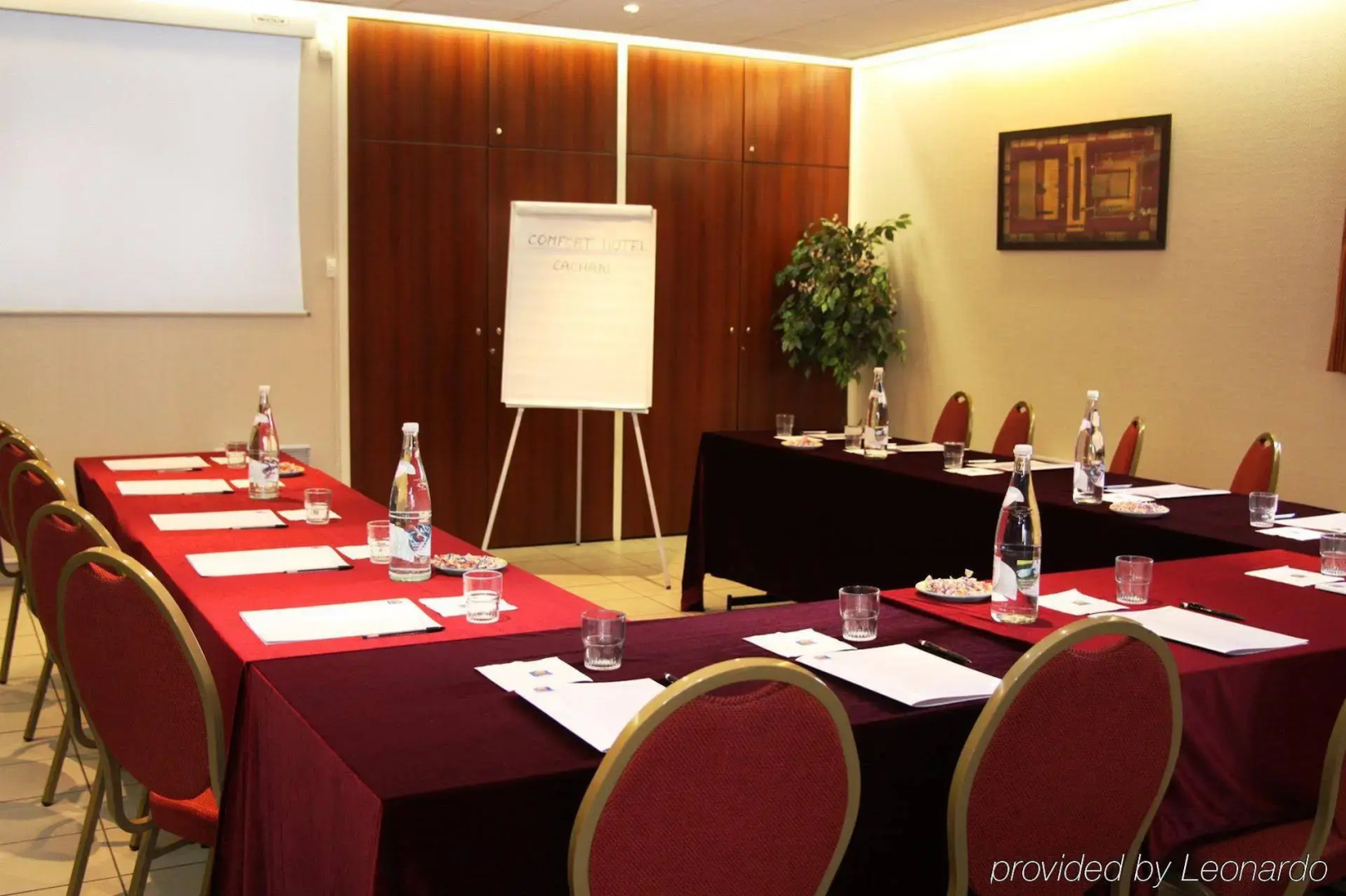 Hôtel des Arcades de Cachan Grand Paris Sud