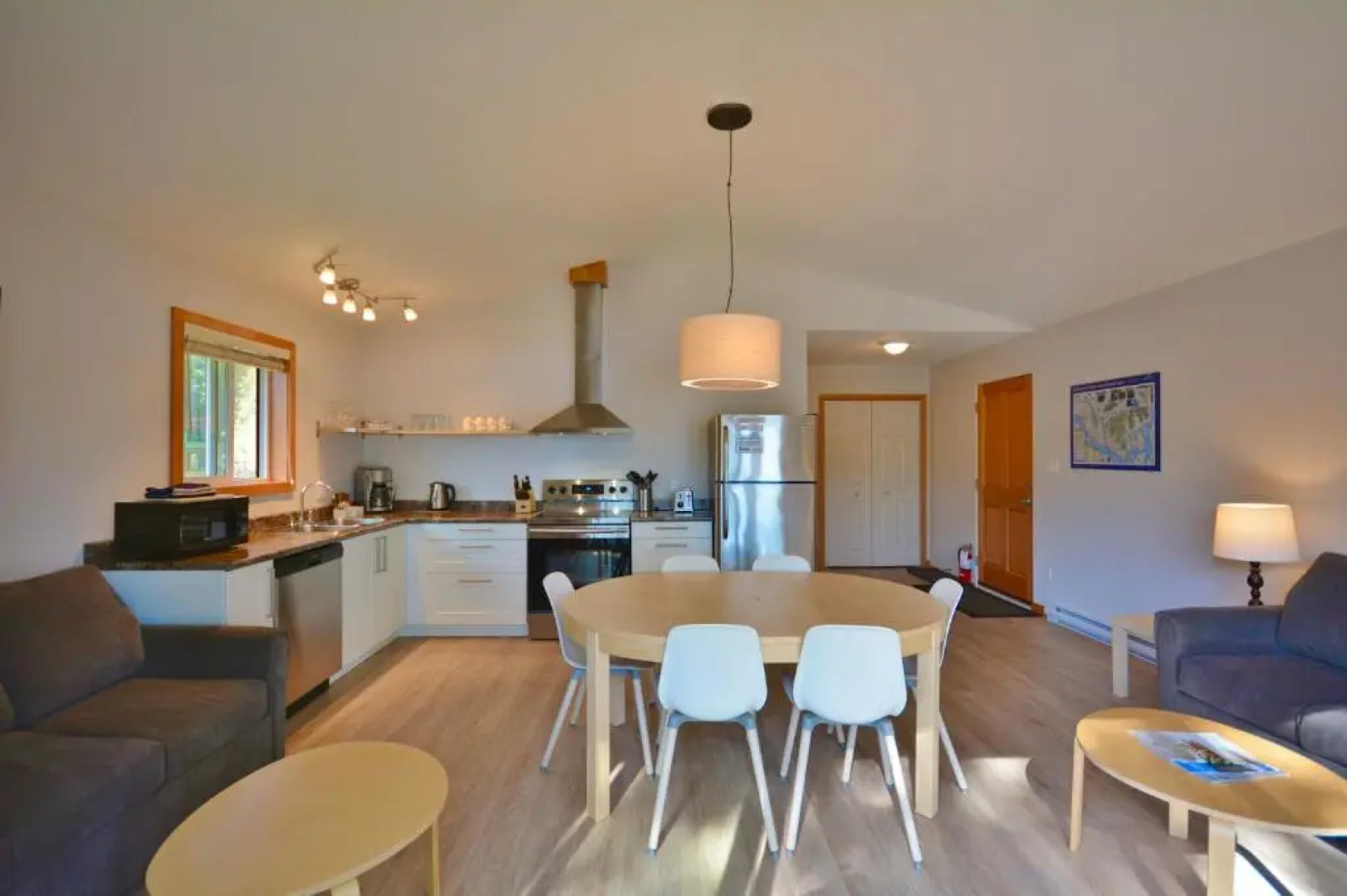 Pender Harbour Resort & Marina